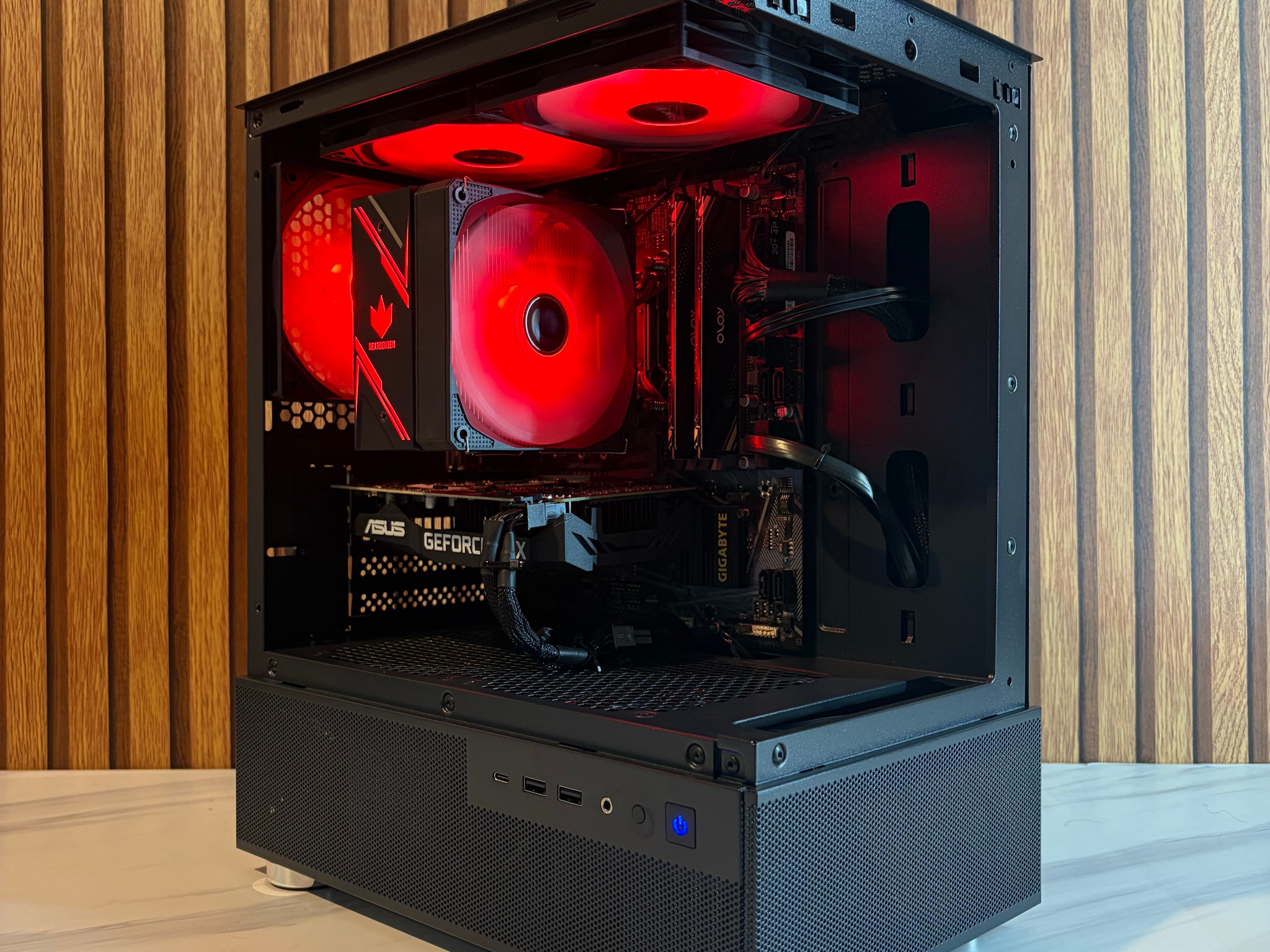 GTX 1660 SUPER | I5 10400F | 16GB DDR4 | 500GB SSD | Windows 11 home