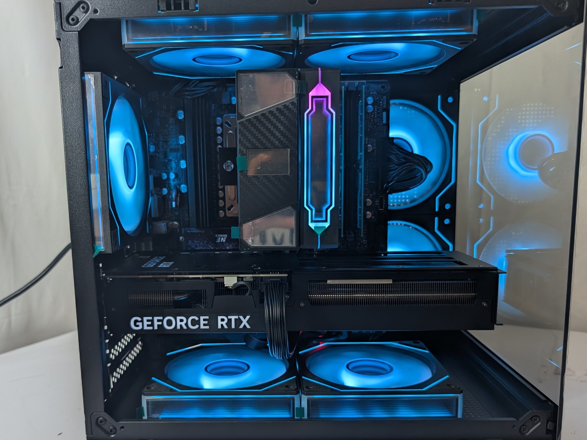 RTX 5070 | RYZEN 5 7500F | 16GB DDR5 | 650W PSU | 1TB NVME