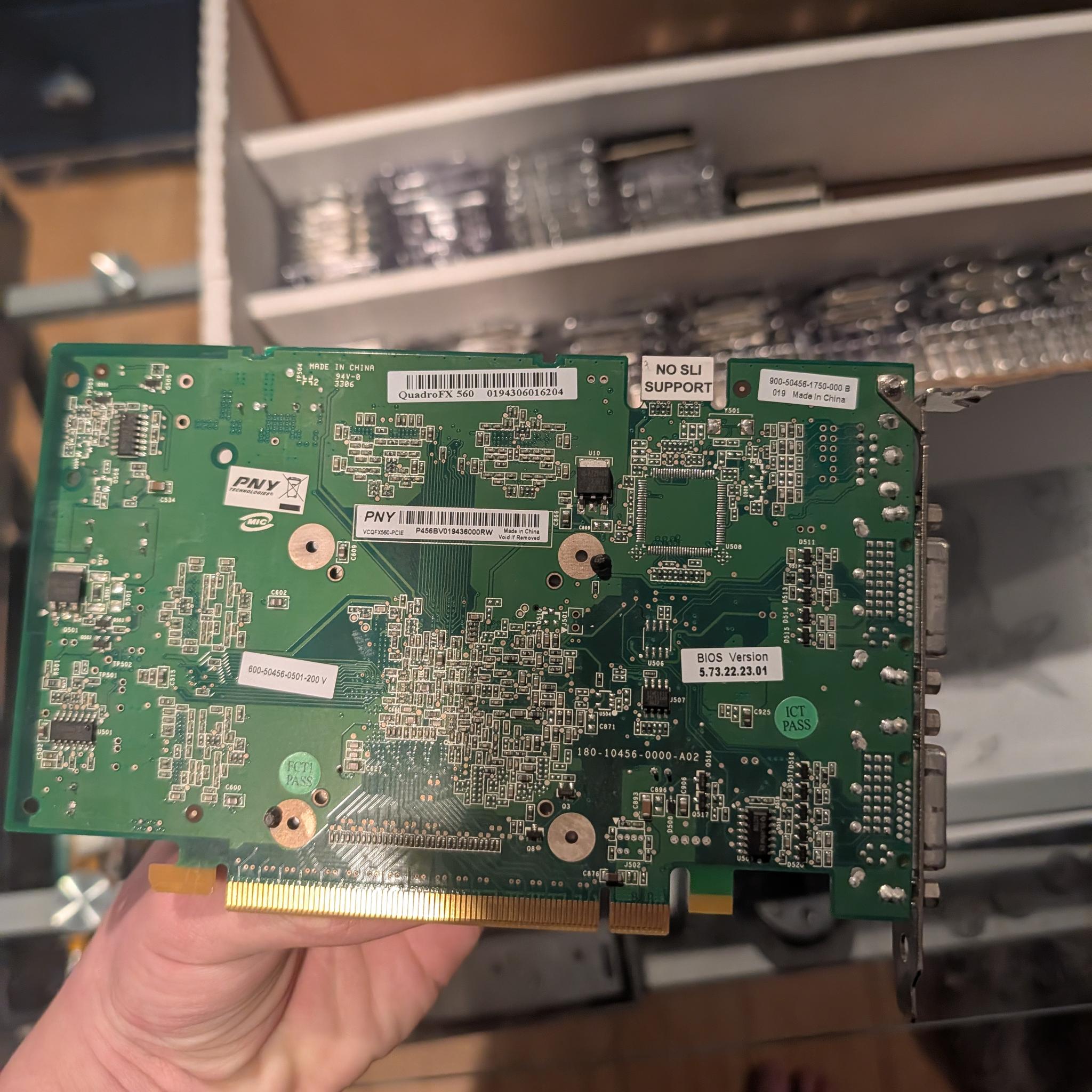 Nvidia quadro FX 560
