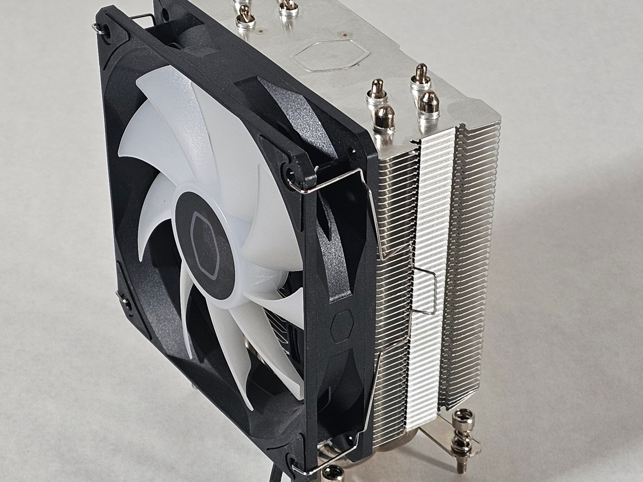 Cooler Master RGB CPU Air Cooler