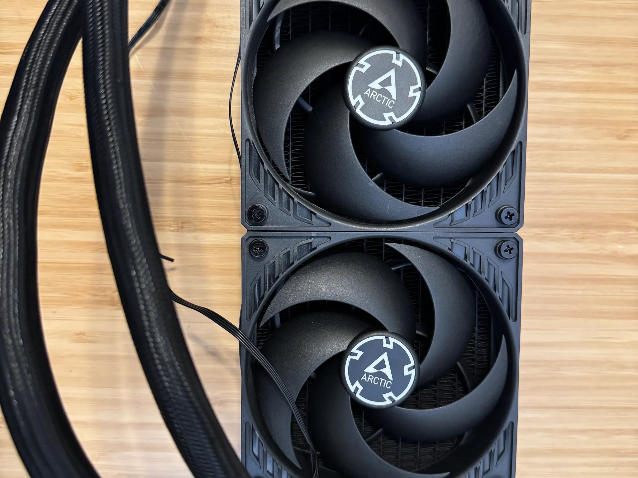 ARCTIC Liquid Freezer III 240 - CPU AIO
