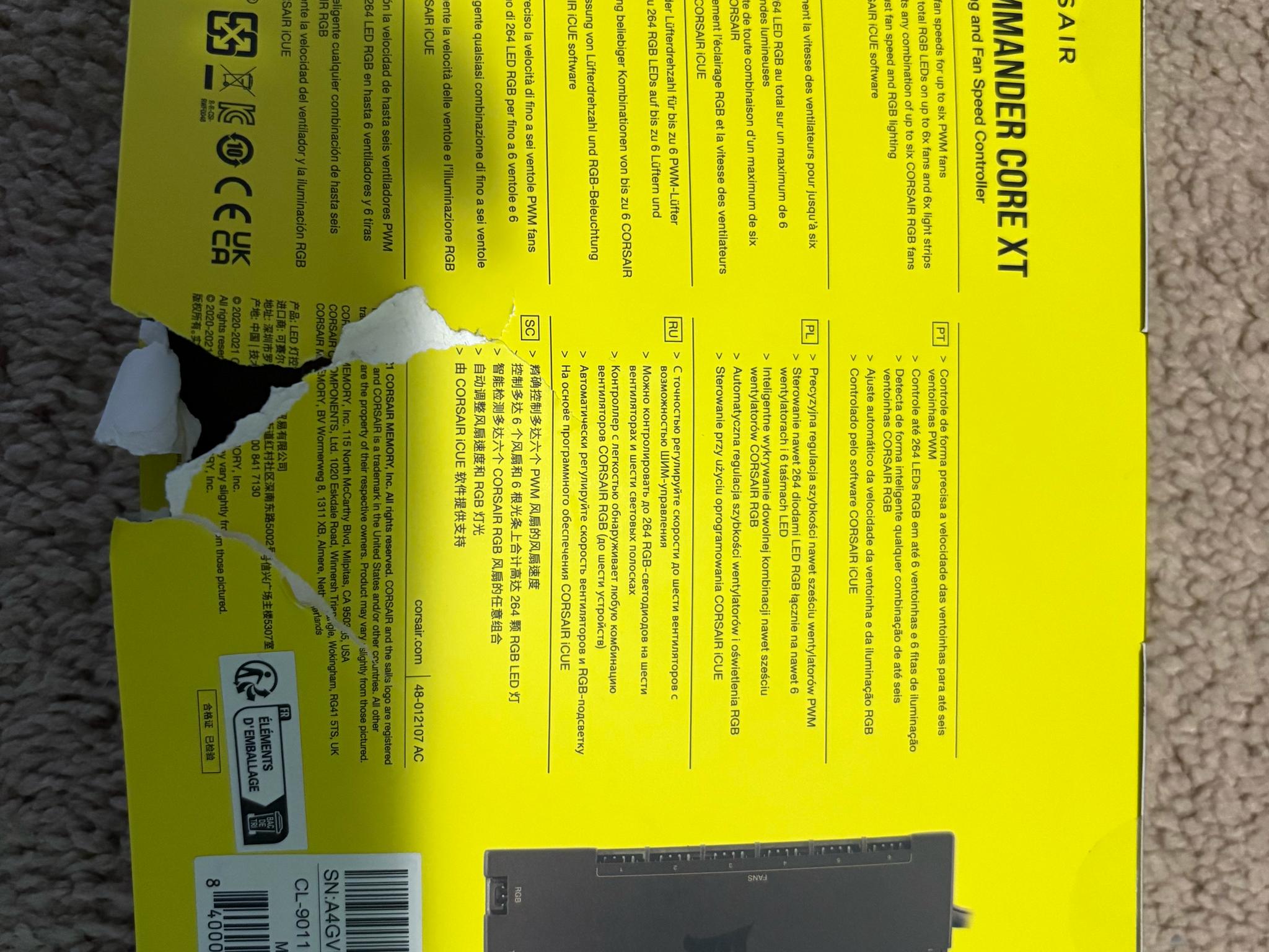 iCUE COMMANDER CORE XT