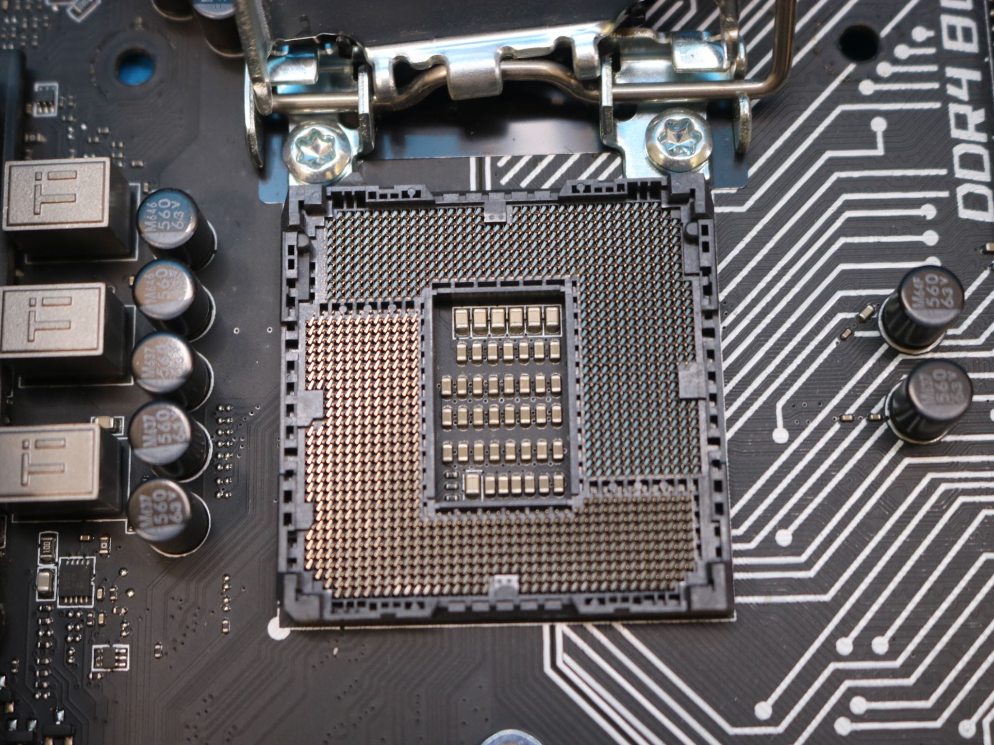 MSI B150A Gaming Pro Intel LGA1151/Socket H4 DDR4 ATX Motherboard & I/O Shield MS-7978