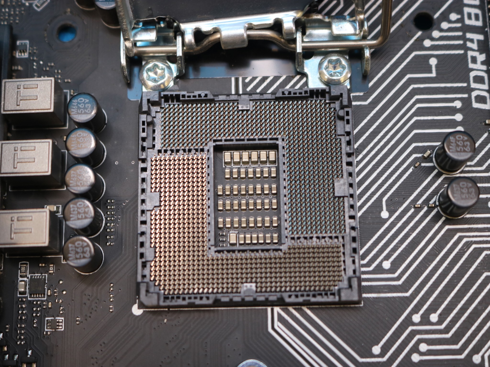 MSI B150A Gaming Pro Intel LGA1151/Socket H4 DDR4 ATX Motherboard & I/O Shield MS-7978