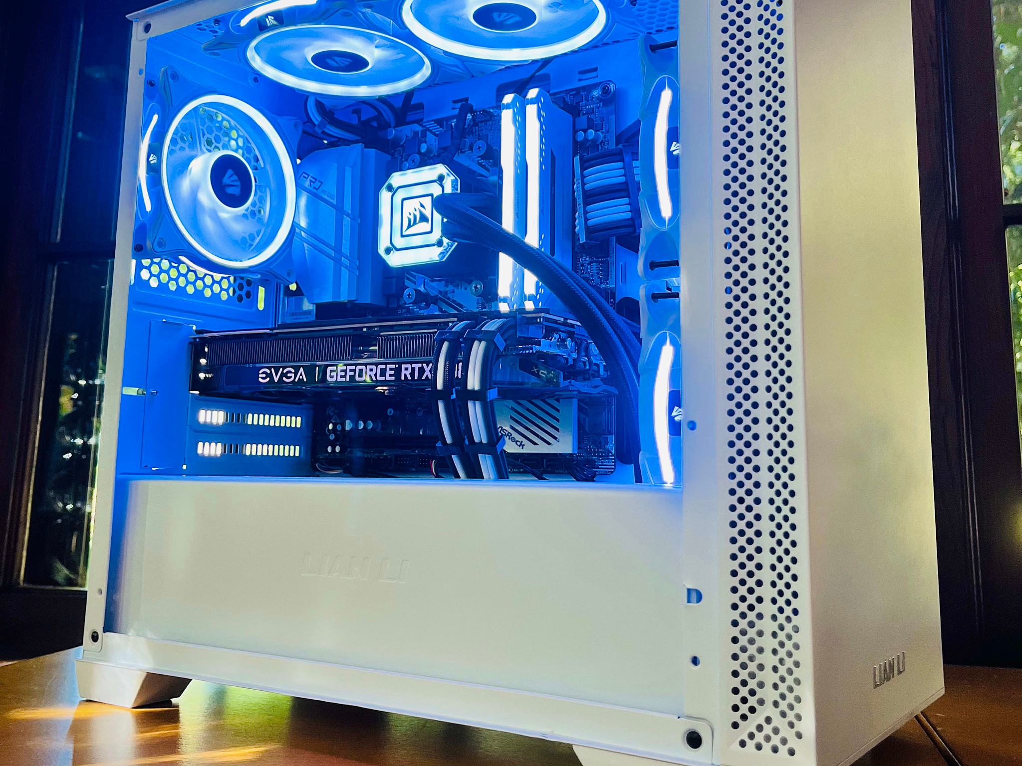 Catalyst⚛️| Ryzen 5 5600, RTX 2080 Mid-Ranged Gaming and Streaming PC