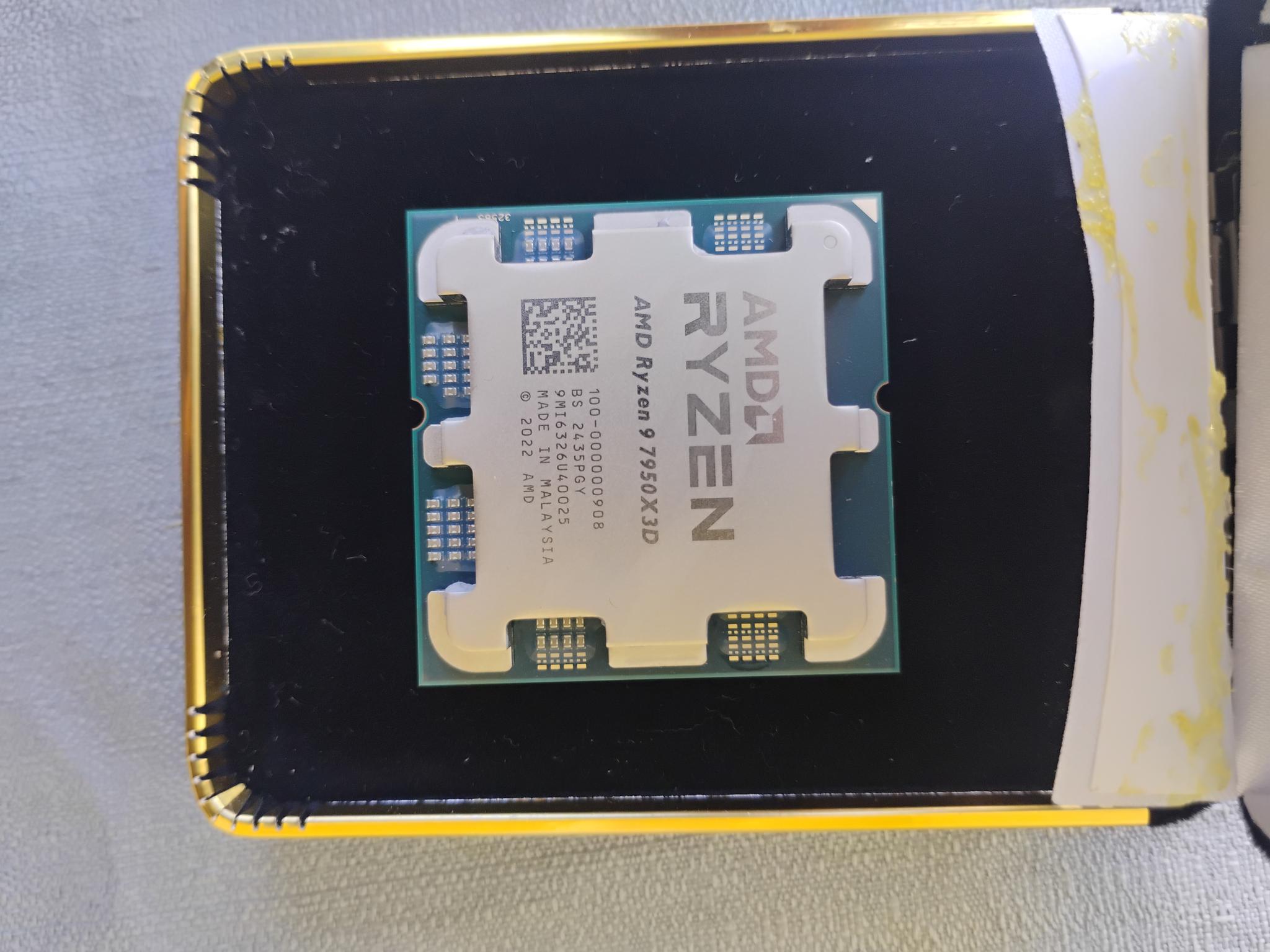 AMD Ryzen 9 7950X3D