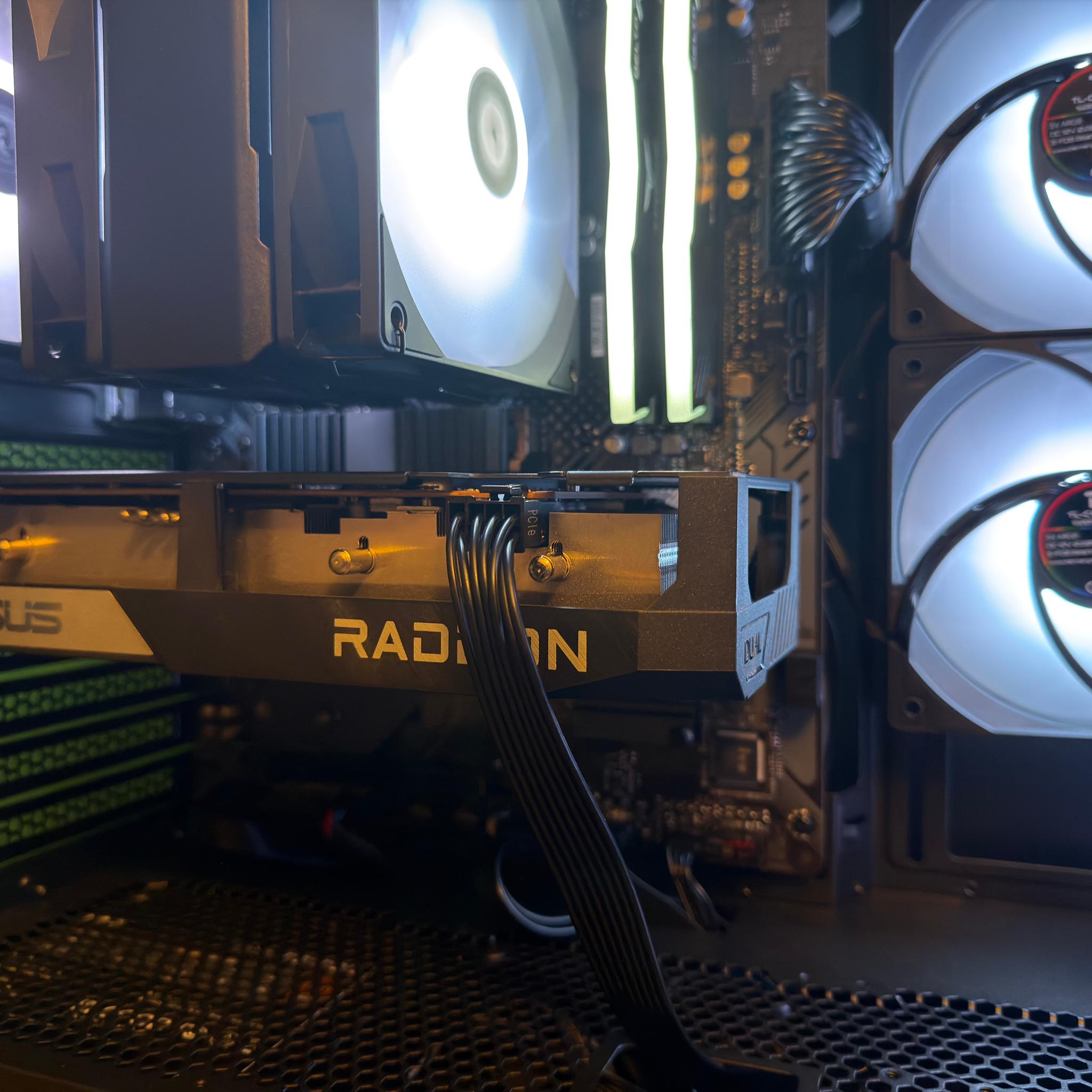 🩵High-Airflow 1080p Gaming PC | RX 6600 XT | Ryzen 5 5500 | 16GB DDR4 | 2TB SSD