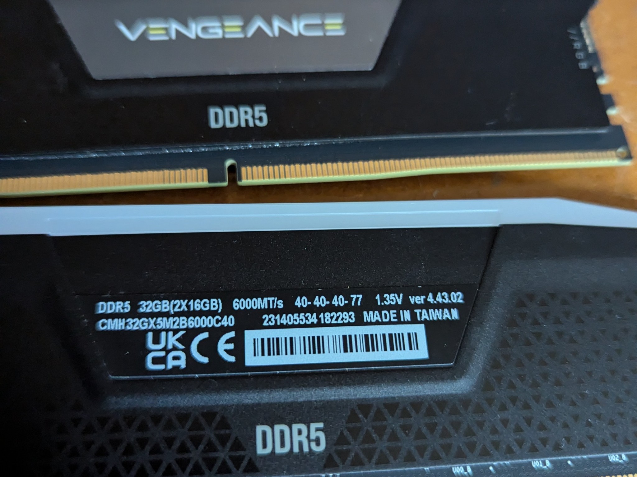 Vengeance RGB DDR5