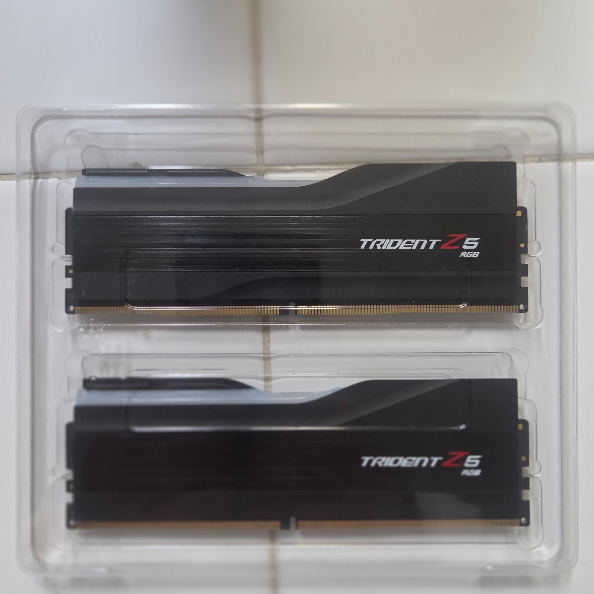 TUF GAMING Z790-PLUS WIFI - i9 13900k - 32gb ddr5 g skill trident z5 rgb 5600MHz