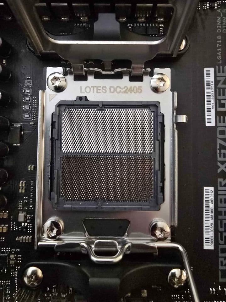 ASUS ROG CROSSHAIR X670E GENE AM5 MOTHERBOARD