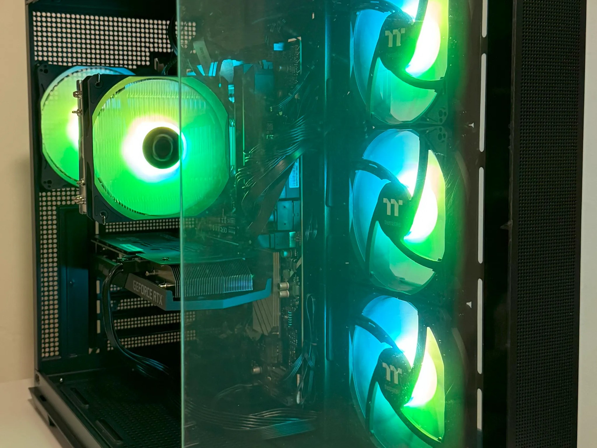 Intel Core i5 14400F ASUS Prime Z790-V AX GeForce RTX 3060 12GB 1TB SSD 32GB DDR5 Thermaltake Case