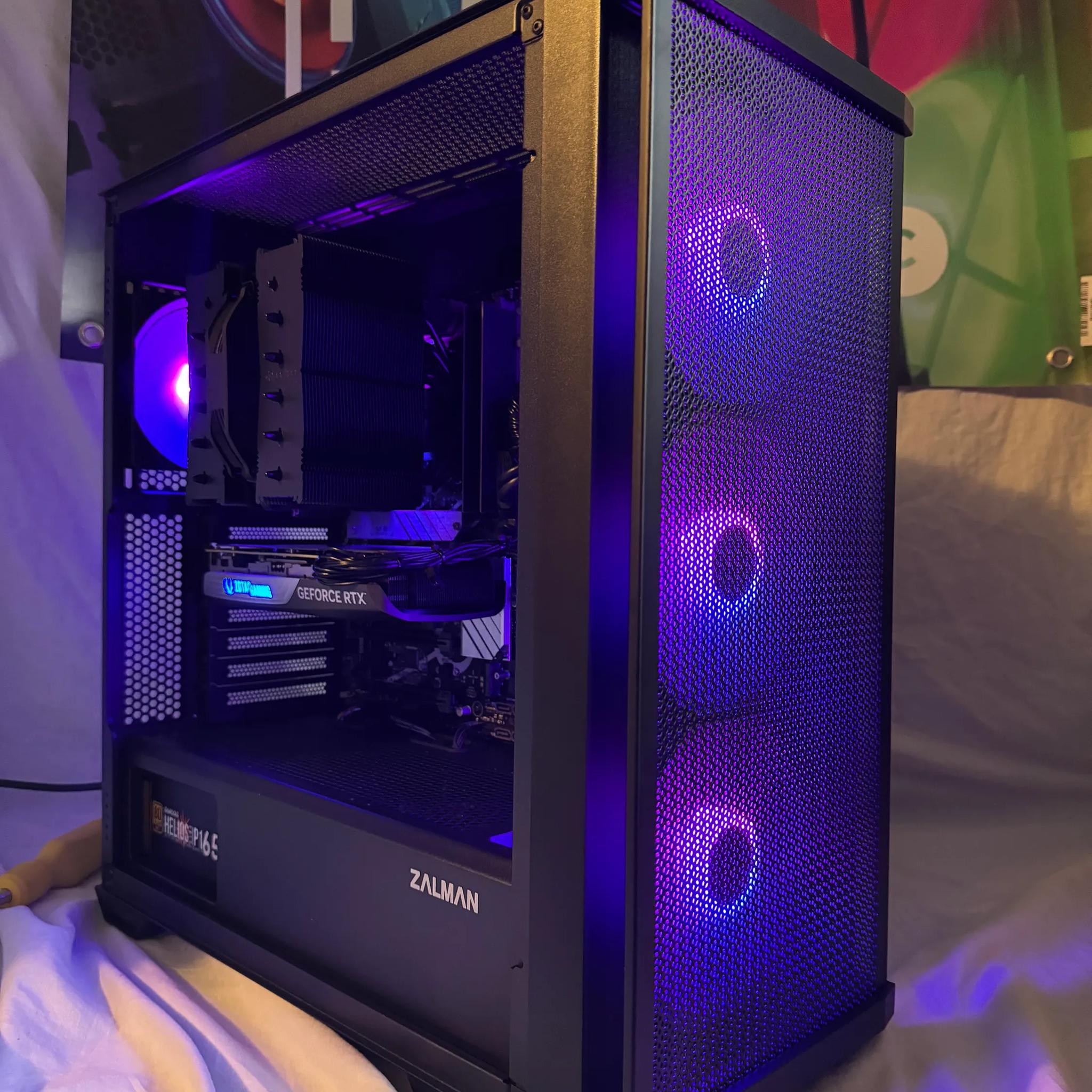 RTX 4070 Intel Core i9 12900k 32GB DDR5 1TB SSD Gaming PC