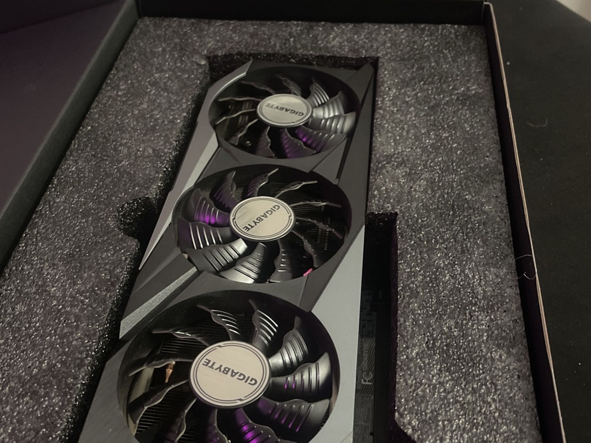 Gigabyte Rtx 3070 rev 2.0