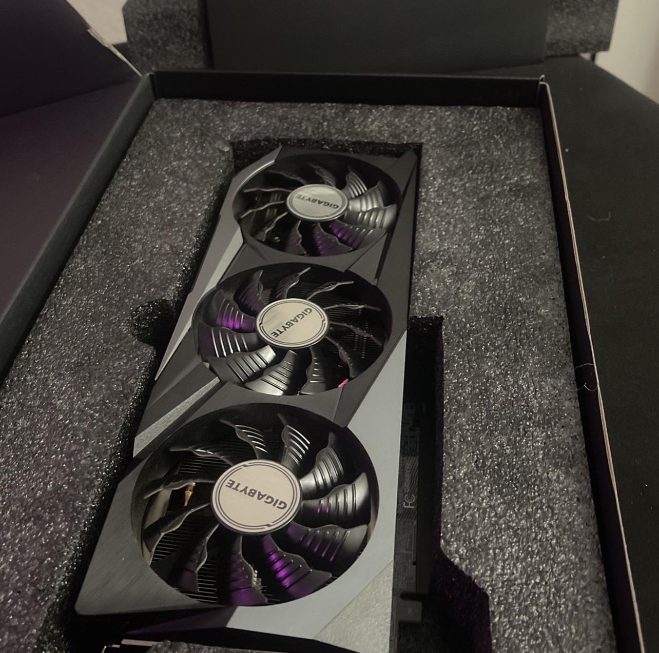 Gigabyte Rtx 3070 rev 2.0