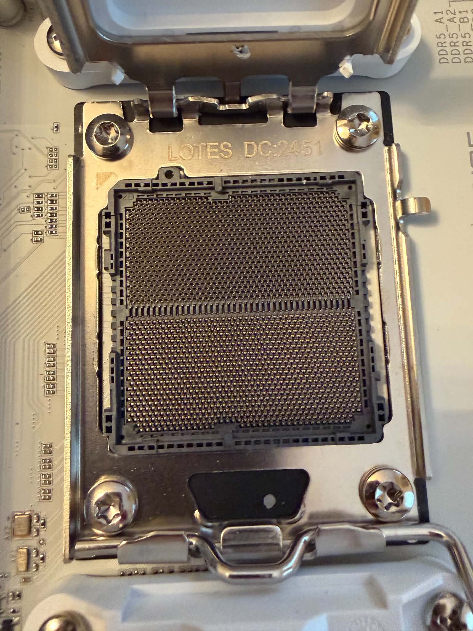 GIGABYTE X870 AORUS Elite WIFI7 ICE AMD AM5 (rev 1.1) Motherboard