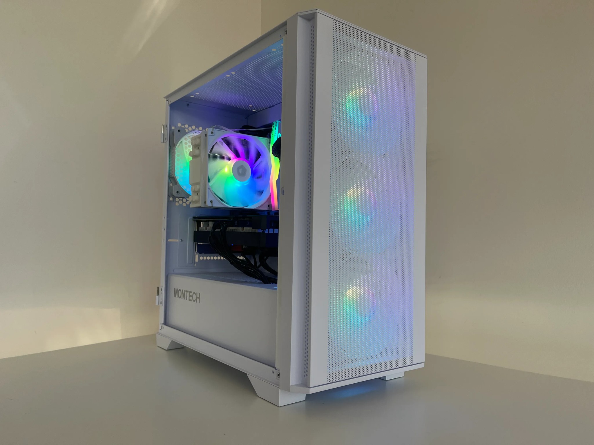 RTX 3060m / Ryzen 5 5500 | WIFI | 32GB Ram | 1TB SSD | Windows 11 Activated