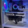 White Phantom | Custom Gaming PC | 3060 TI - R5 3600 - 16GB Ram - 512 SSD