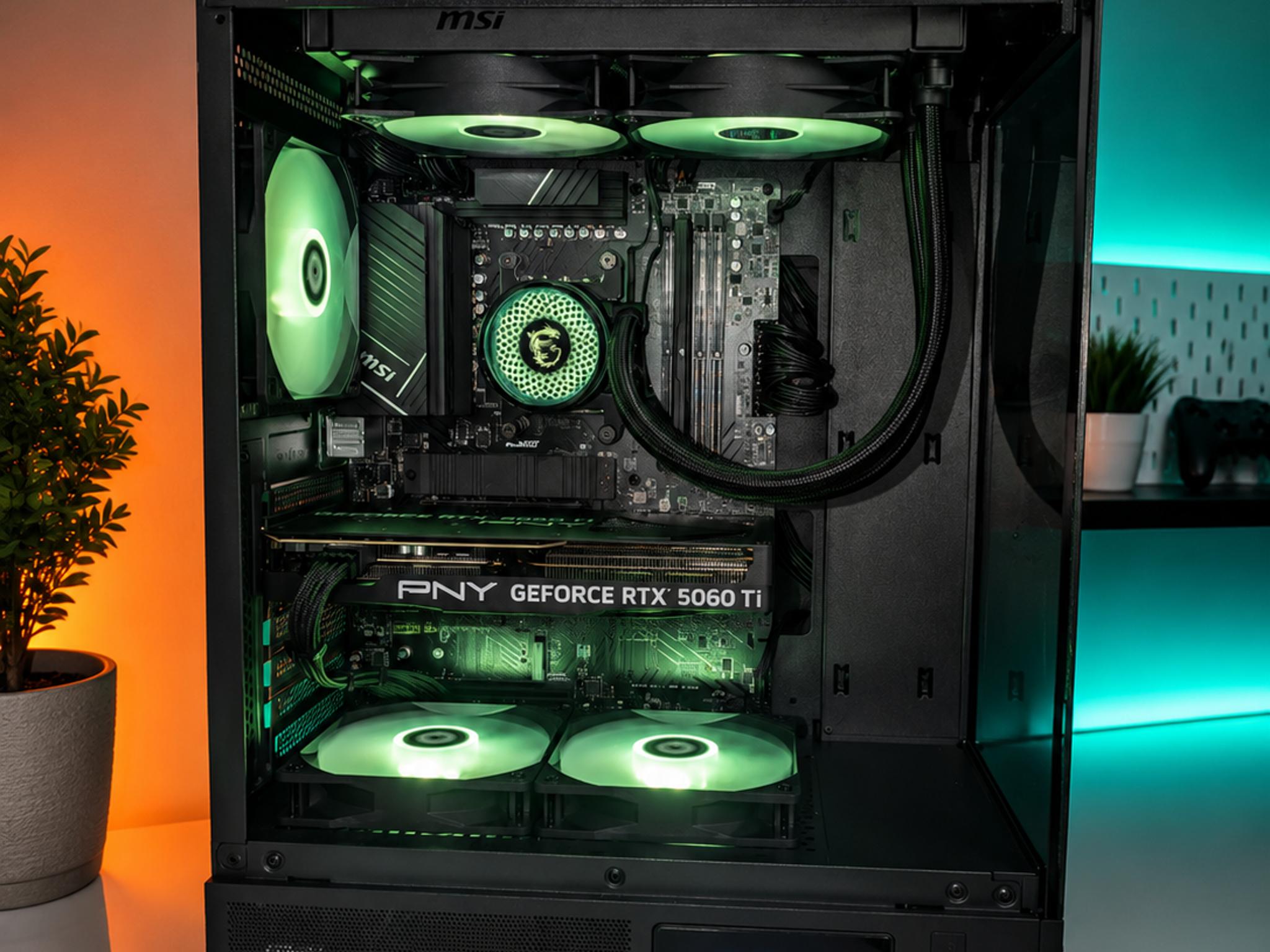 Ryzen 5 7500F / 5060ti (8GB) / 32gb ram ddr5 / 1 tb SSD nvme