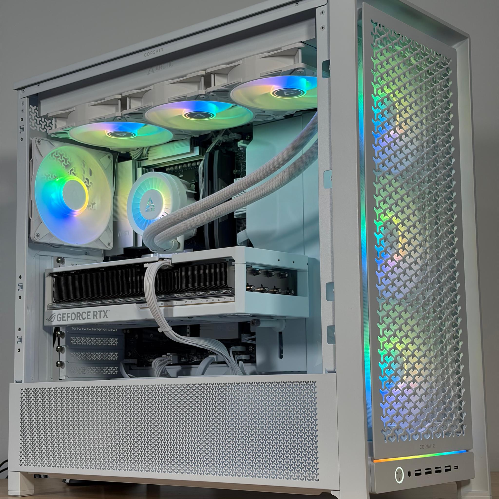 GeForce RTX 5090 Custom Gaming PC - Ryzen 7 9850X3D,