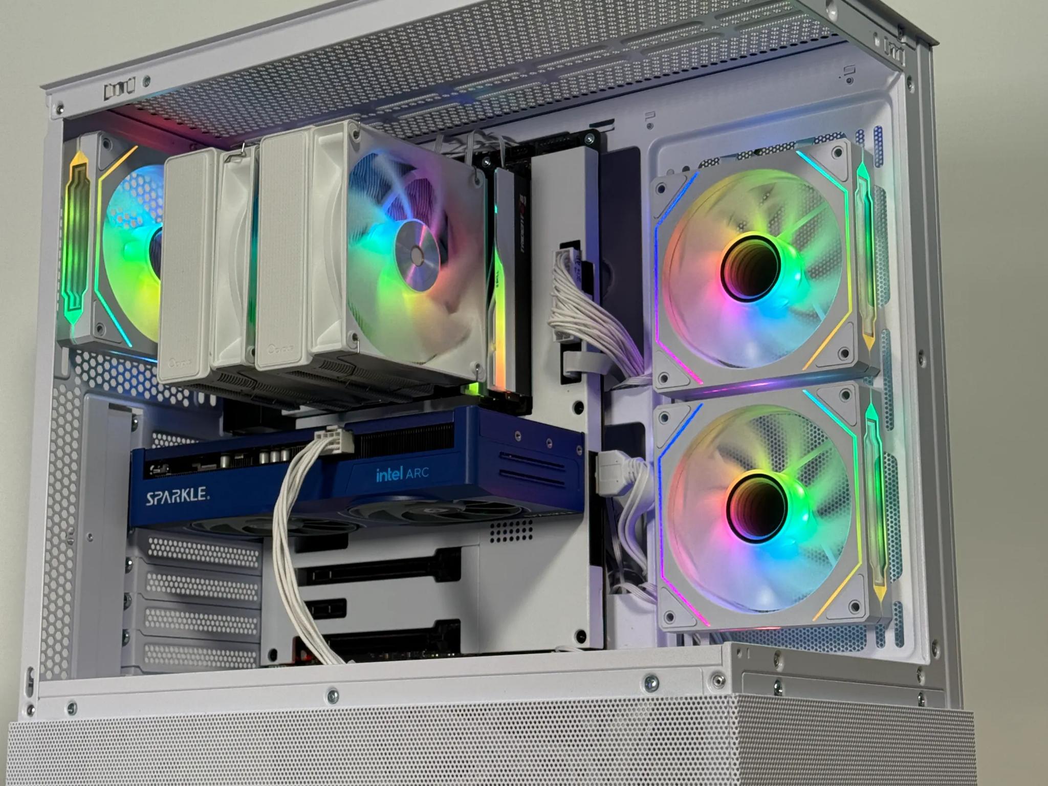 Intel ARC b570 Intel Core i5 14400f Gaming PC