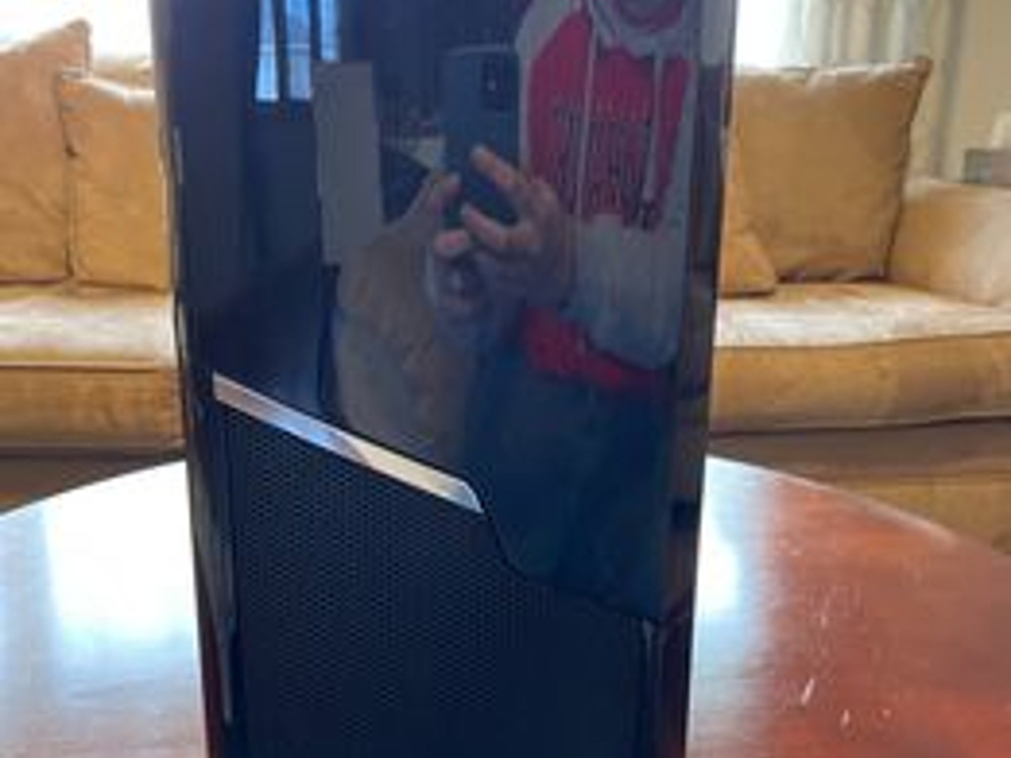 Great Condition Custom PC with EVGA SuperClocked black edition 1070