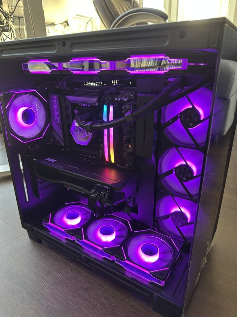 Insane value 4K and 1440p gaming PC | RX 7900 XT | 32 GB Ram | R 7 7700x | 2T SSD
