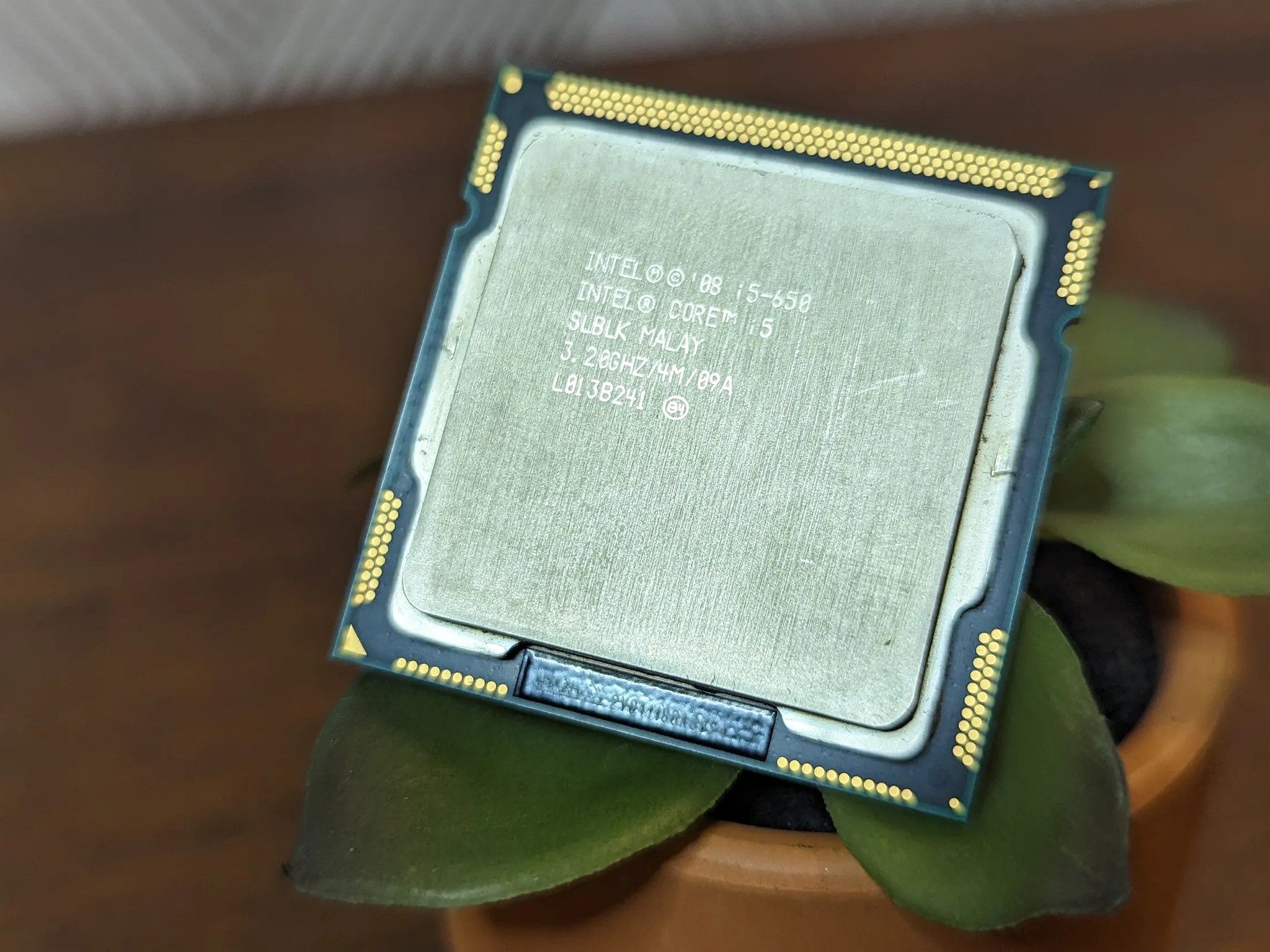 Intel Core i5-650 3.2 GHz 2.5GT/s LGA1156 Desktop CPU Processor