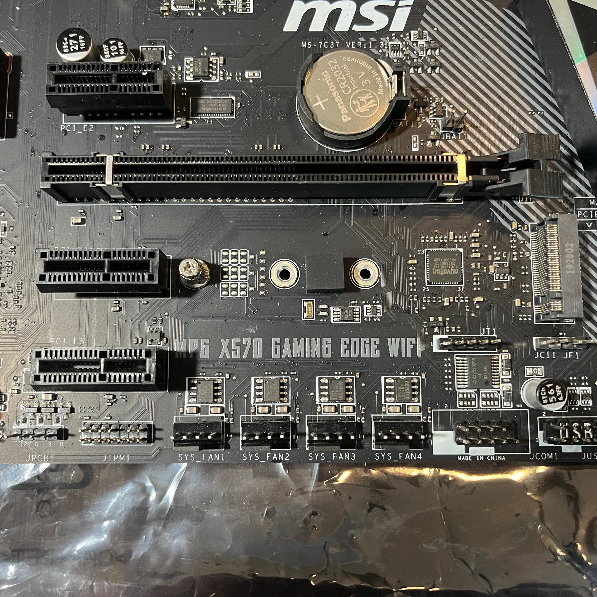 MSI MPG X570 Gaming Edge WIFI AMD X570 ATX Motherboard Socket AM4