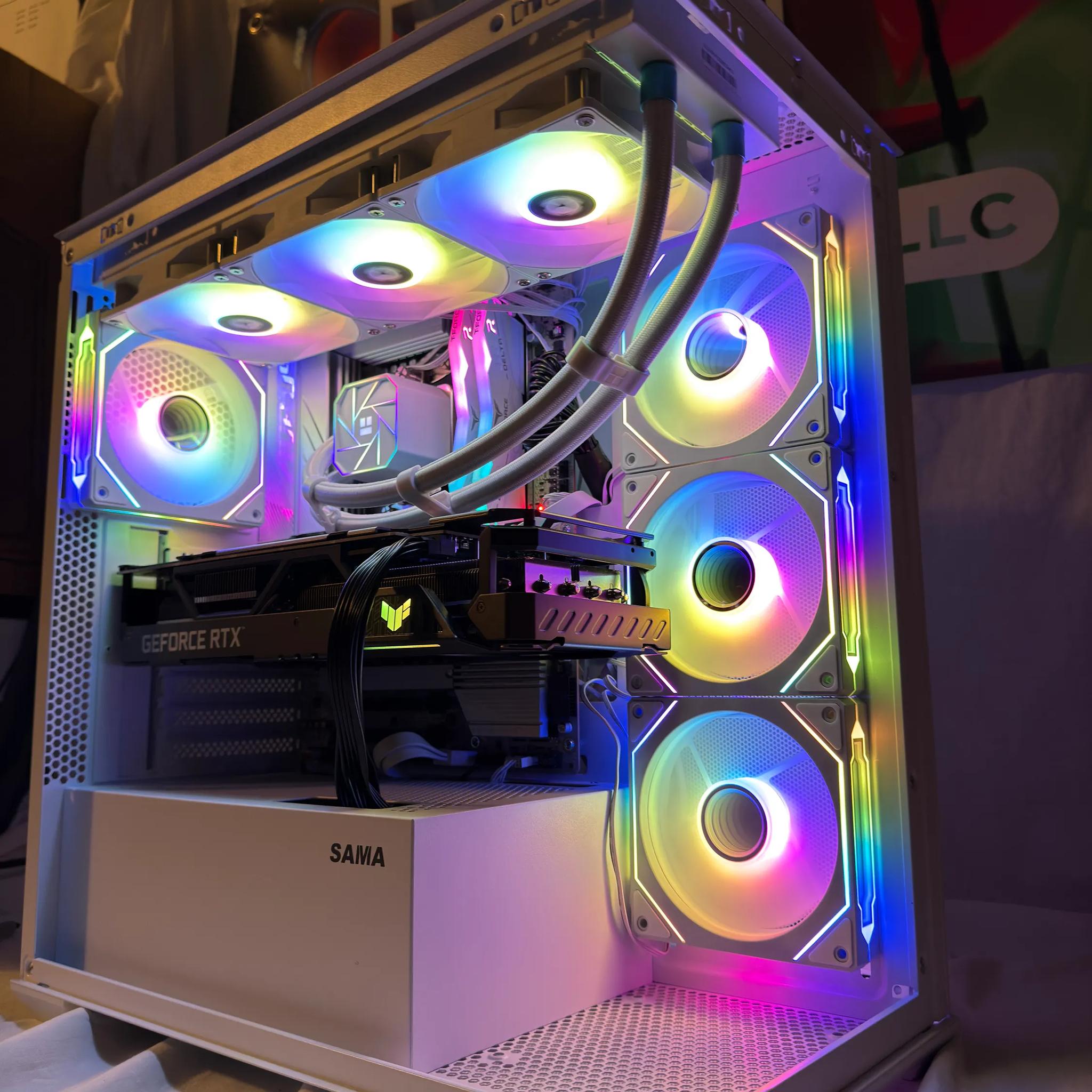RTX 4090 Gaming PC with Ryzen 9 7950X3D