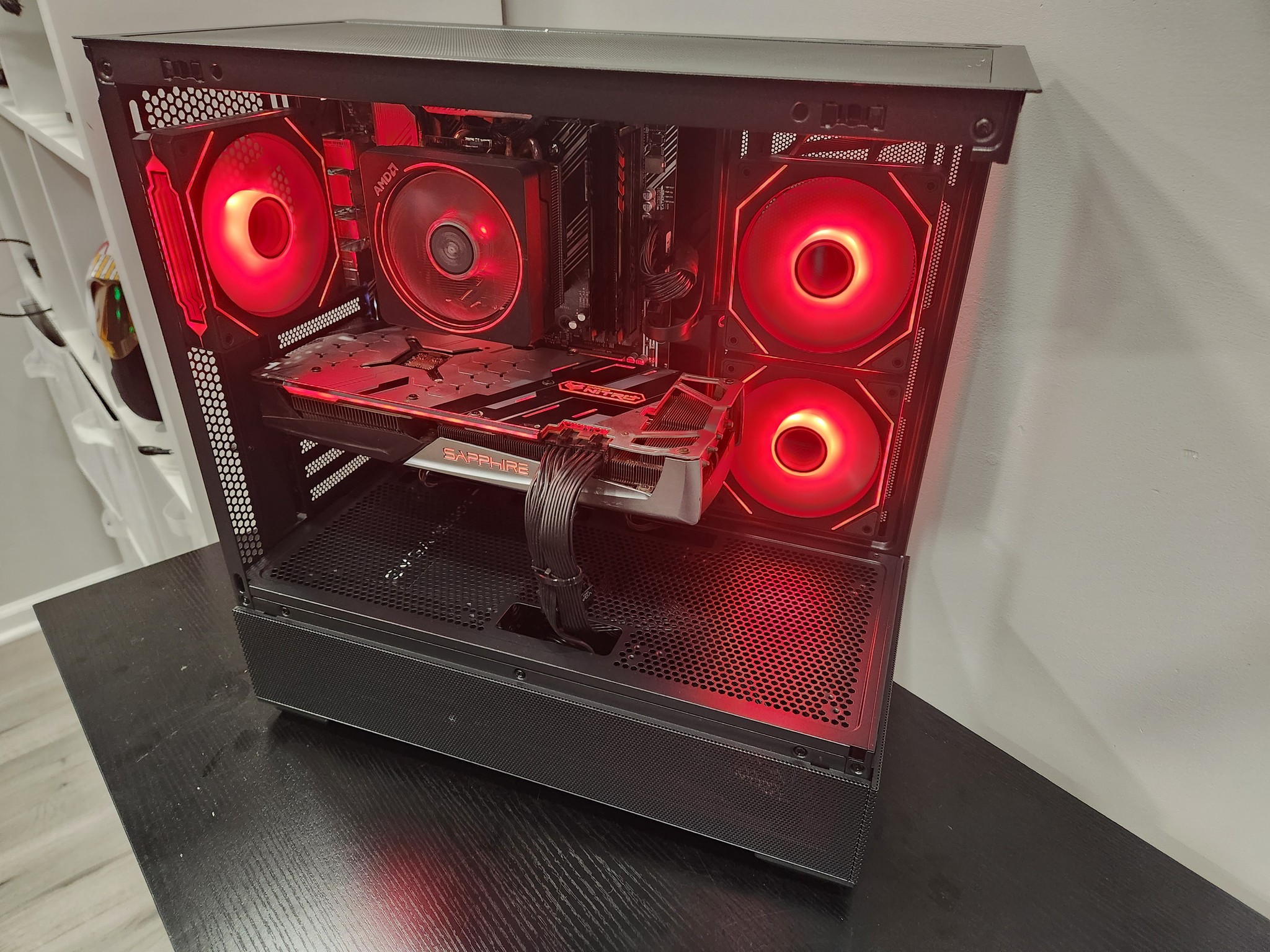 THE RED MONSTER X: Budget gaming pc!!!