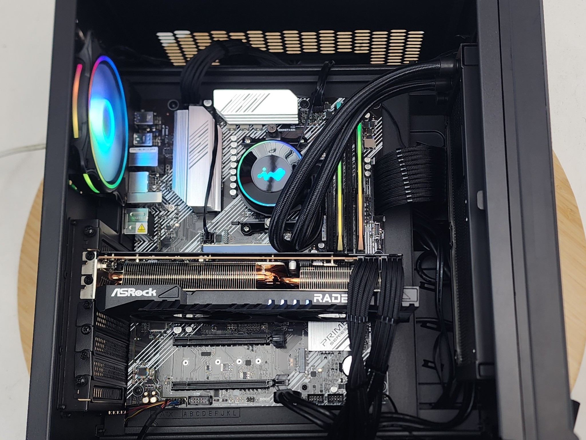 Gaming PC Ryzen 7 5700X 16GB RAM 1TB SSD RX 7700 XT 12GB Windows 11 Computer