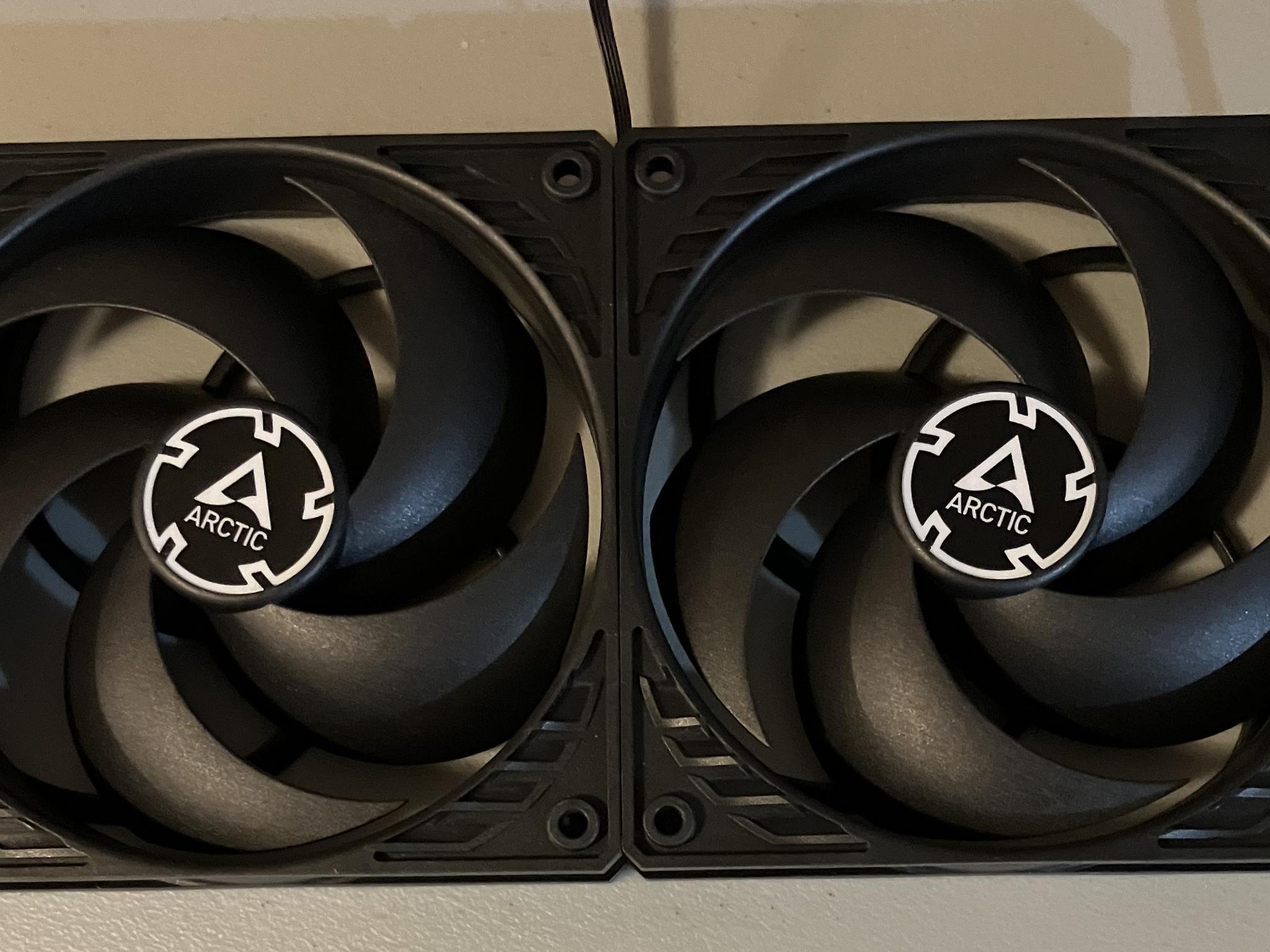 3 Black Arctic P12 120mm PWM Fans