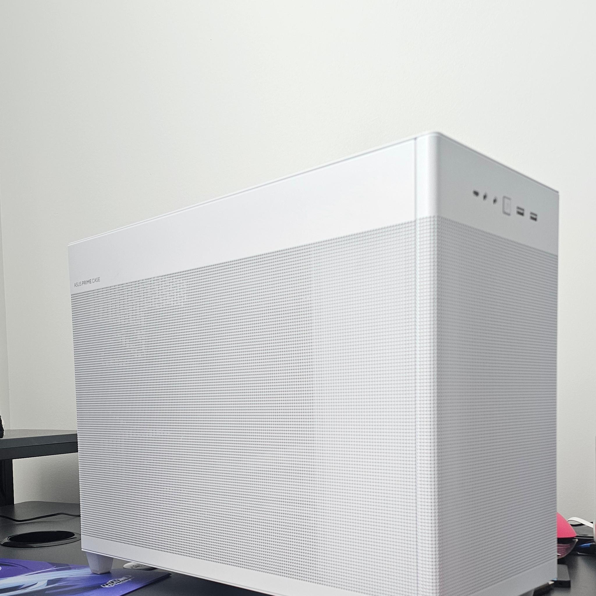 Ryzen 7 7800X3D | RX 9060XT 16GB | 32GB DDR5-6000 | 2x 1TB NVME SSD | 750W PSU