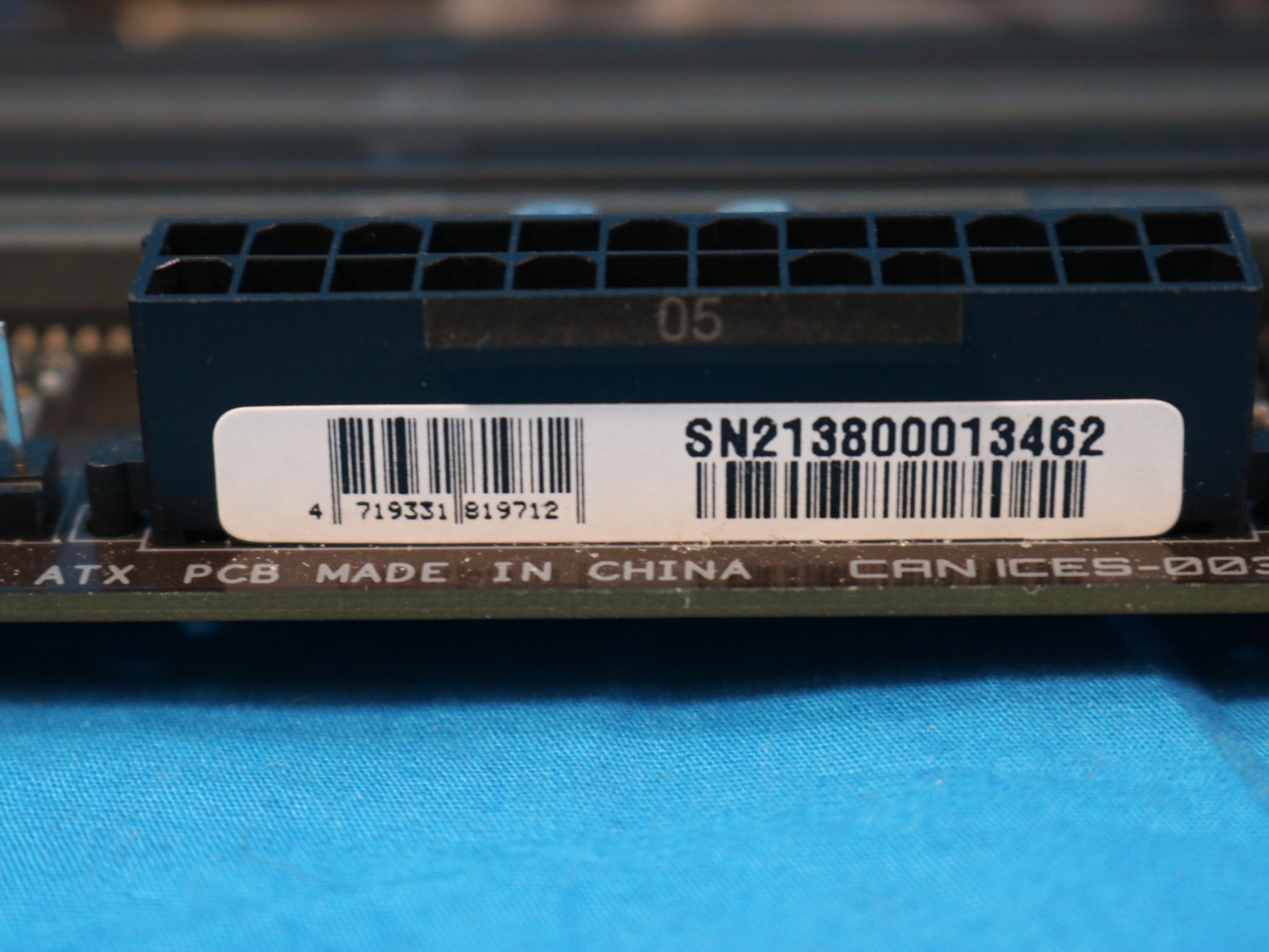 Gigabyte B560 DS3H AC Intel Socket LGA1200 DDR4 ATX Desktop Motherboard No I/O Shield