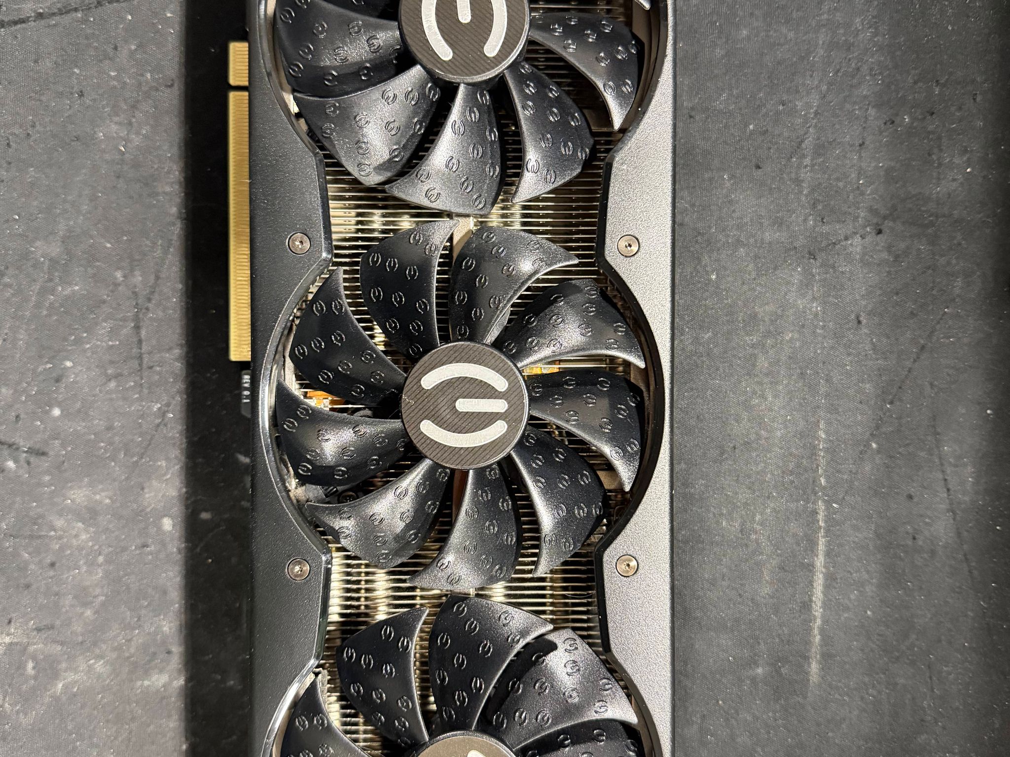 EVGA GeForce RTX 3080 XC3 GAMING w/ Minor Wear and Tear