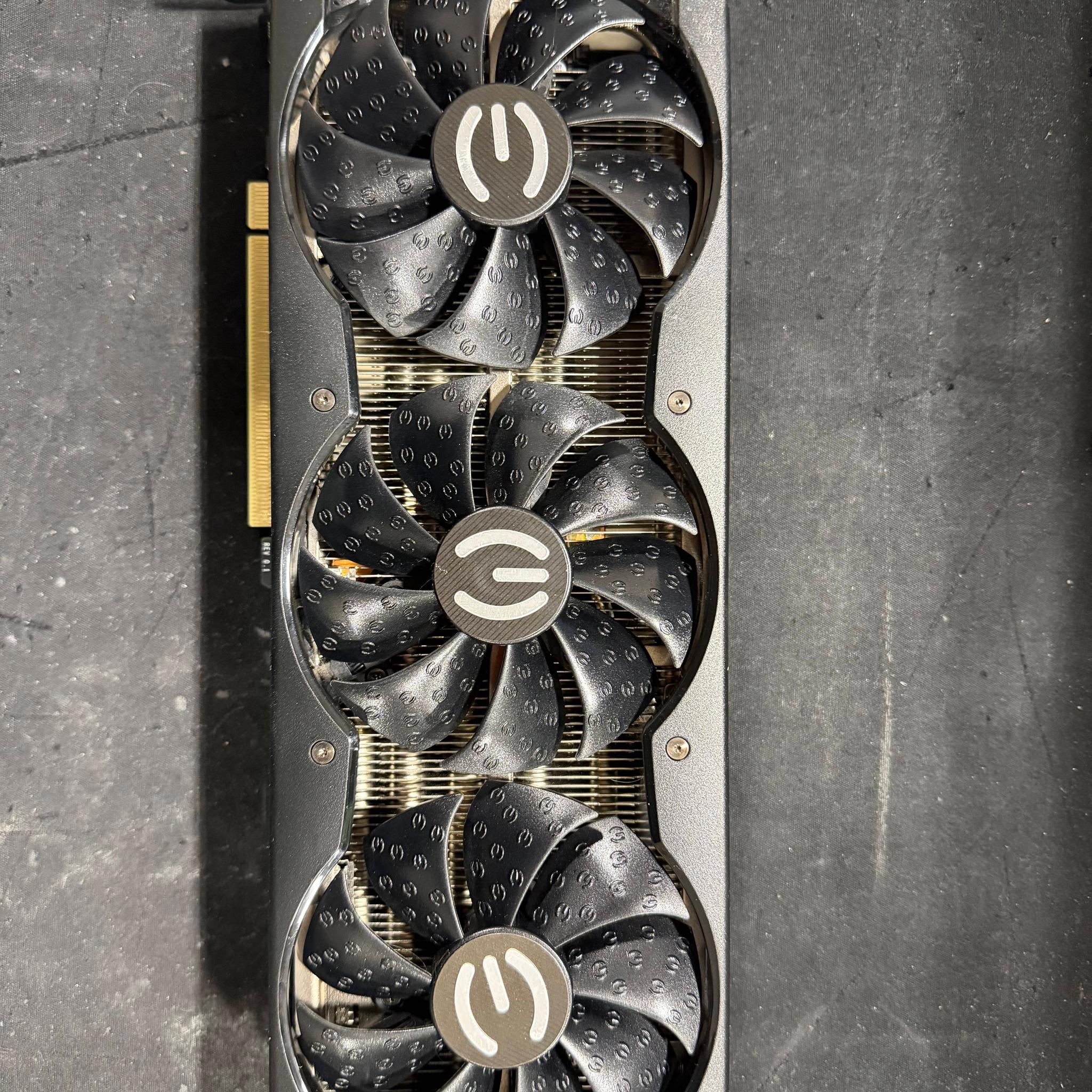 EVGA GeForce RTX 3080 XC3 GAMING w/ Minor Wear and Tear