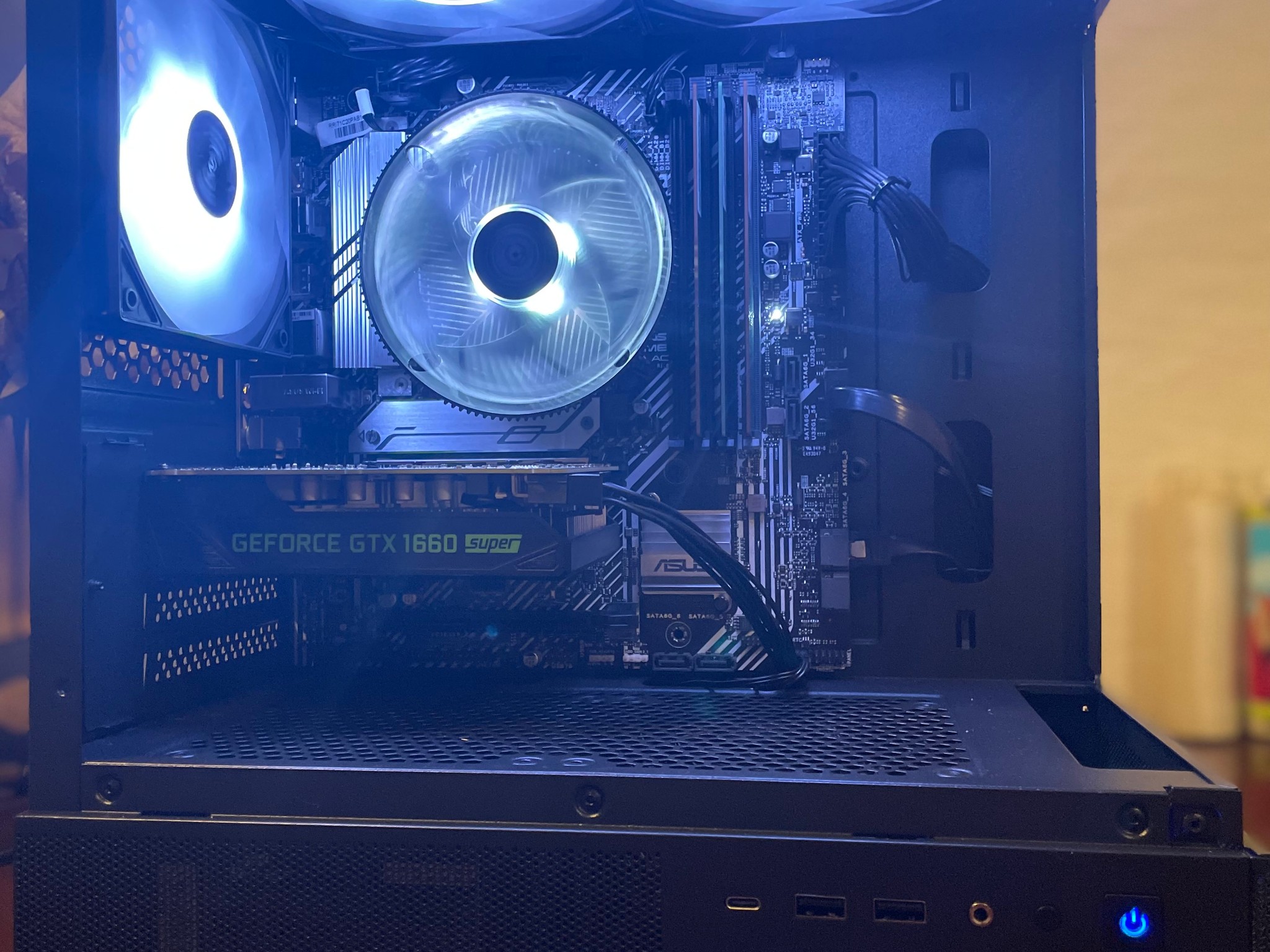 Gaming PC | GEFORCE 1660 SUPER | INTEL I5-10400| 24GB RAM | WINDOWS 11 | WIFI & BT