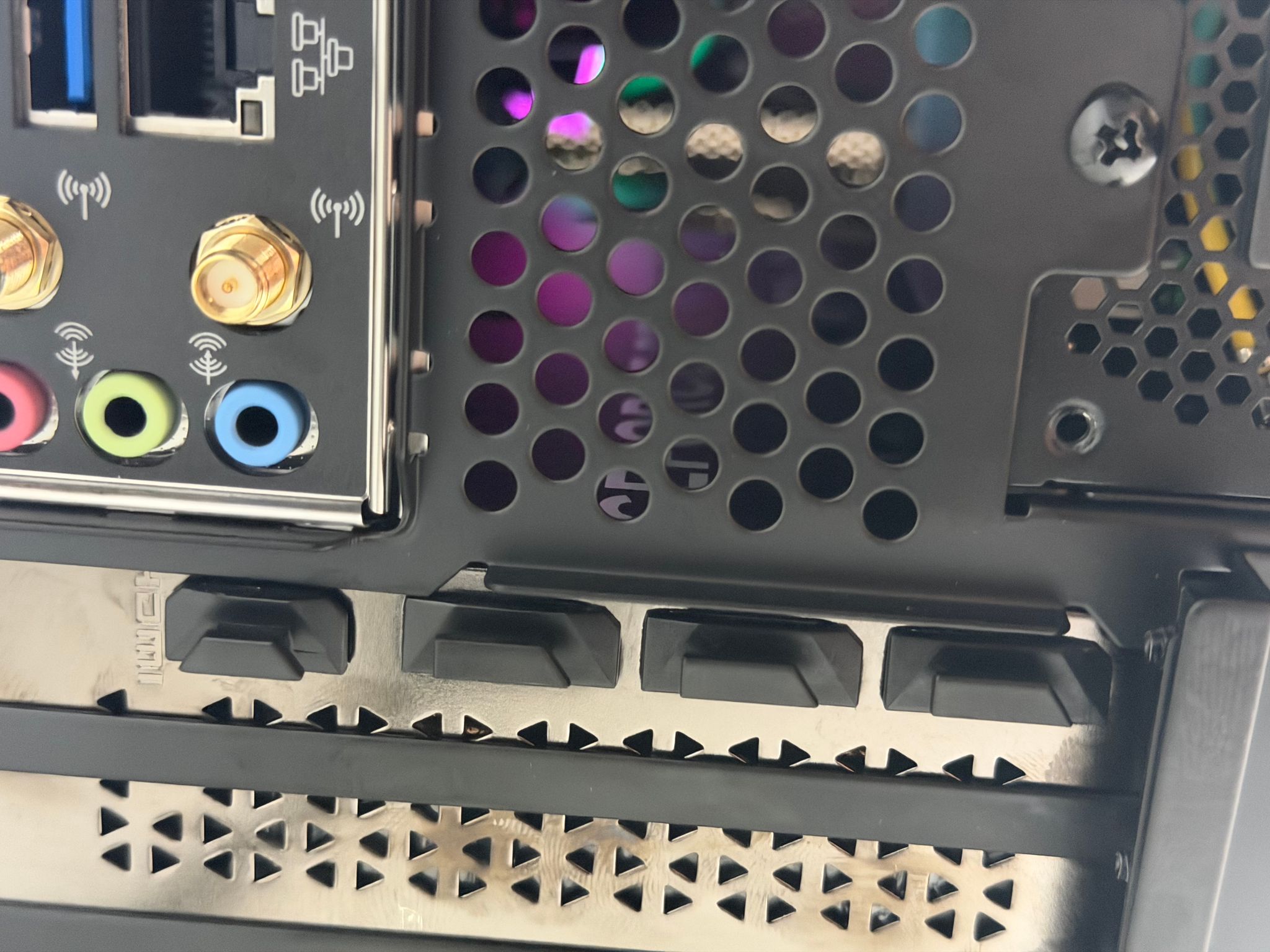 Dream Machine - RTX 5070 | 7500X3D | 32GB DDR5 | 2TB SSD