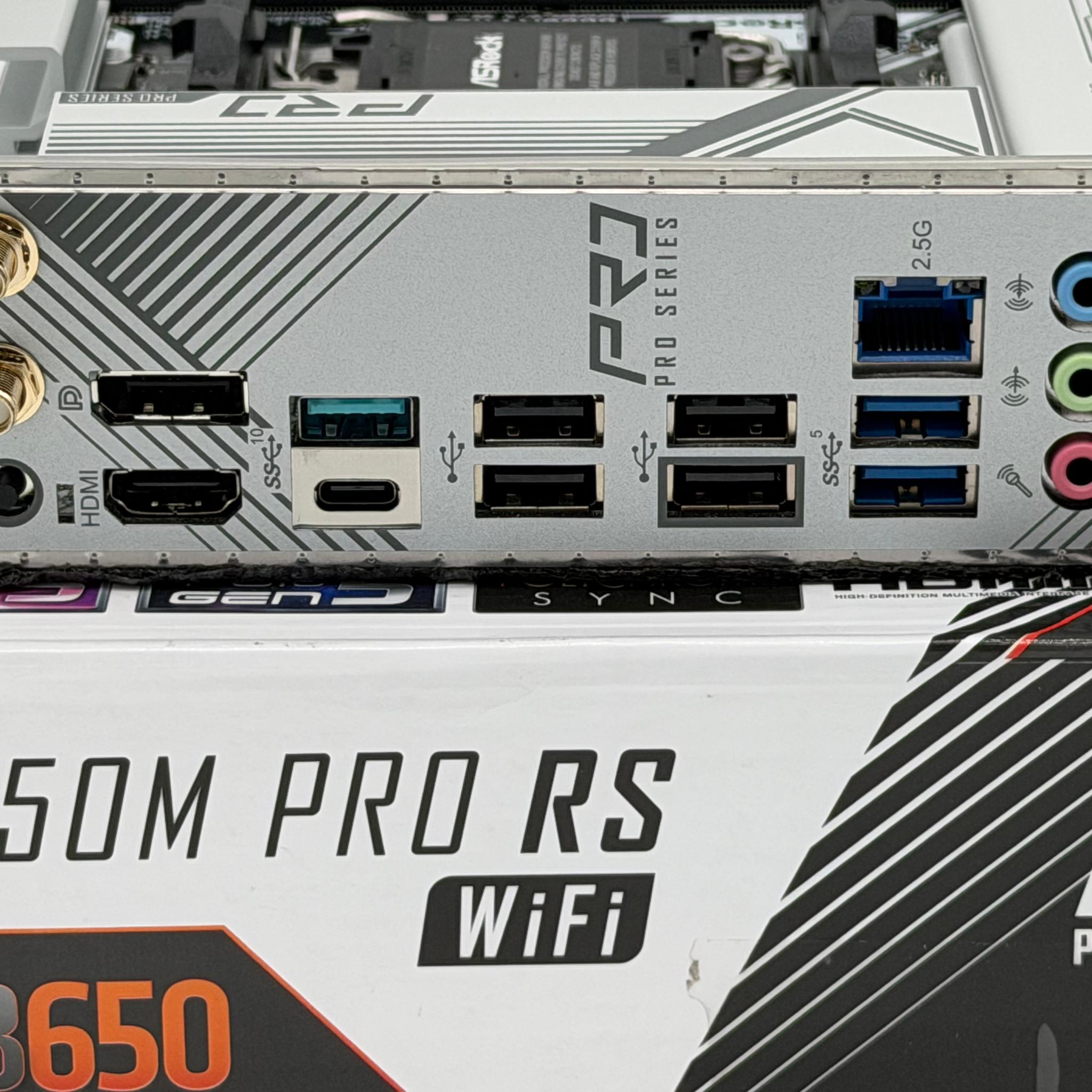 ASRock B650M Pro RS WiFi + Crucial T500 1TB + Windows 11 Setup