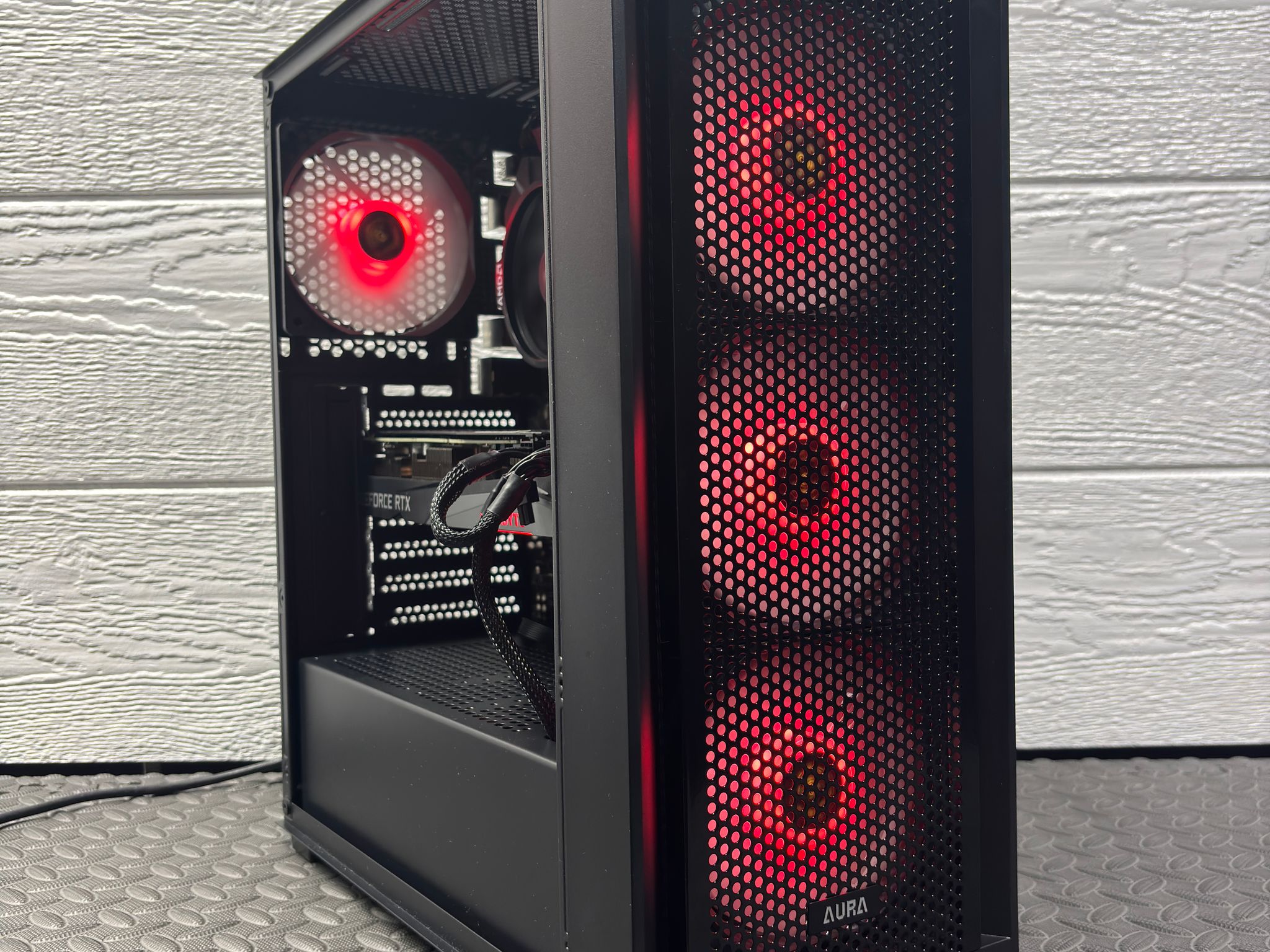 Gaming PC – Ryzen 5 5500 / RTX 3070 8GB / 16GB RGB 3600MHz / Windows 11