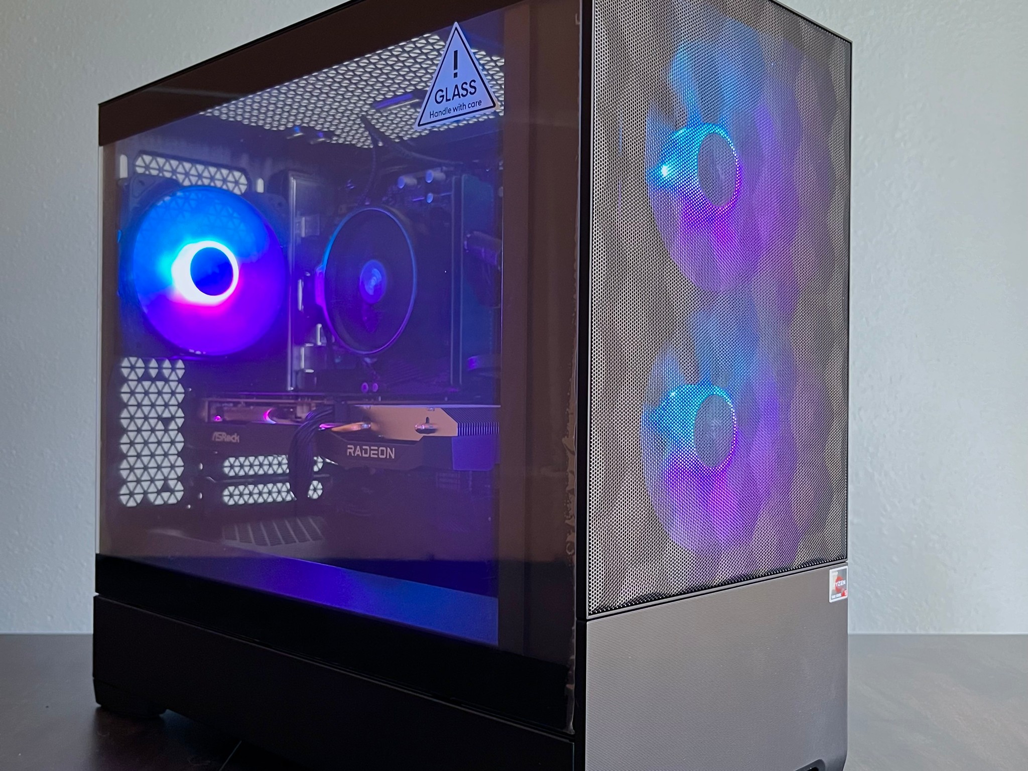 Aurora | AMD Ryzen 5 5600 | RX 6600 | 16GB RAM | 1TB SSD | Windows 11 Home