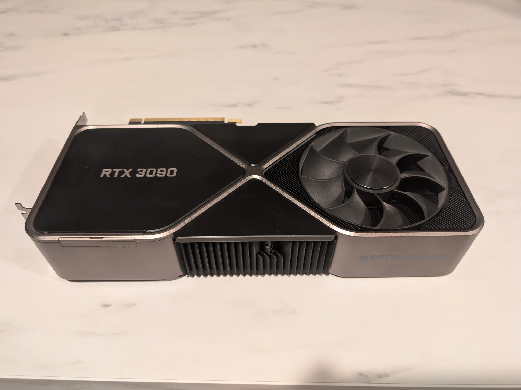 Founders Edition RTX 3090