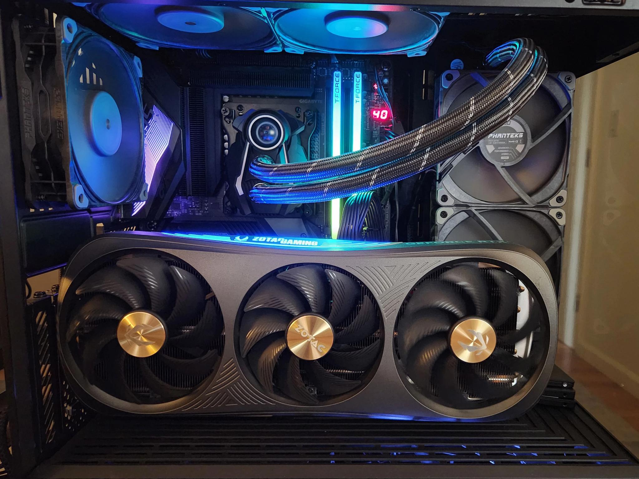 RTX 4080 Zotac Trinity