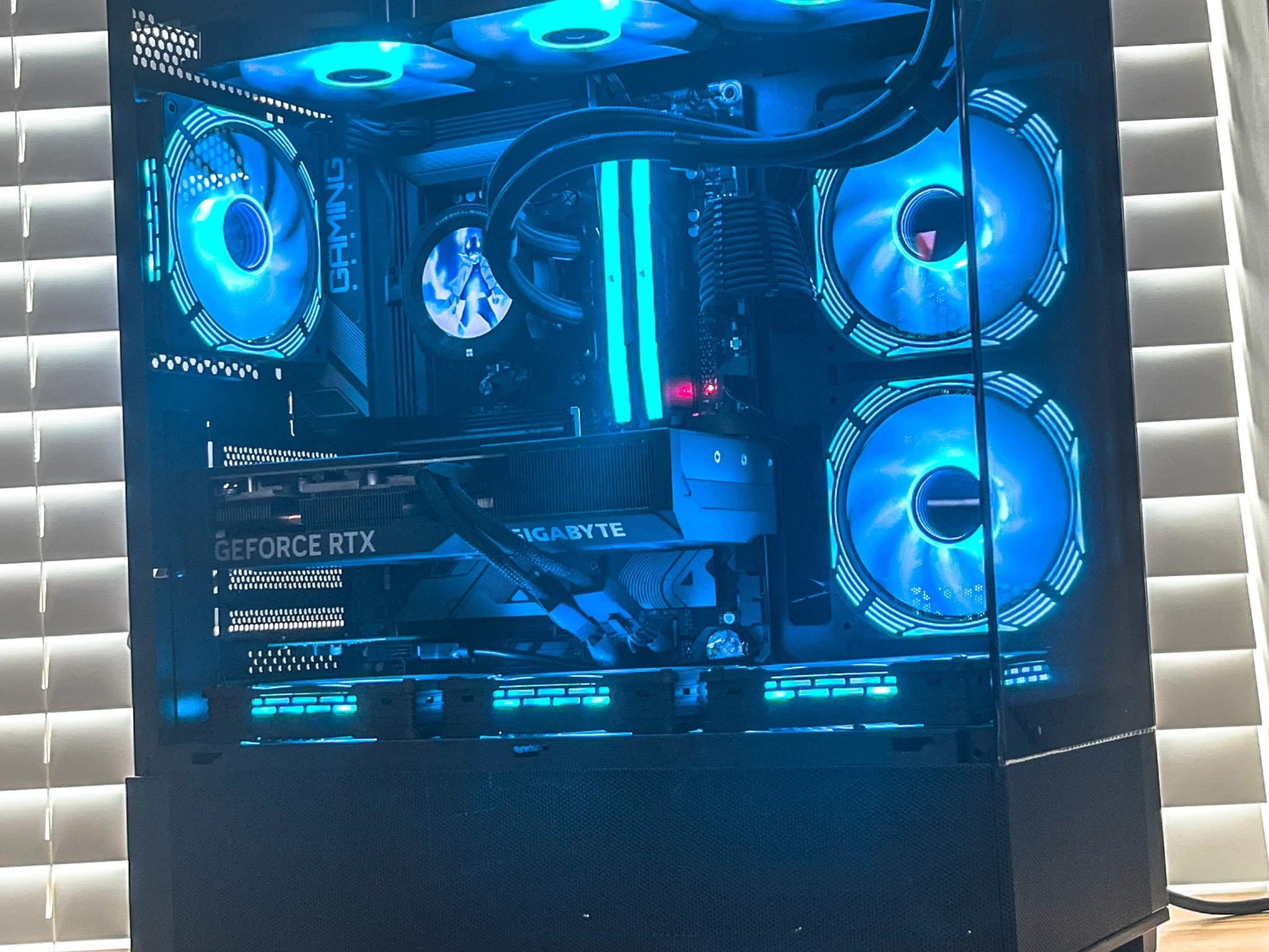 🖤Gaming PC | Ryzen 5 7600x | RTX 4070 SUPER | 32GB DDR5 | 2TB SSD🖤