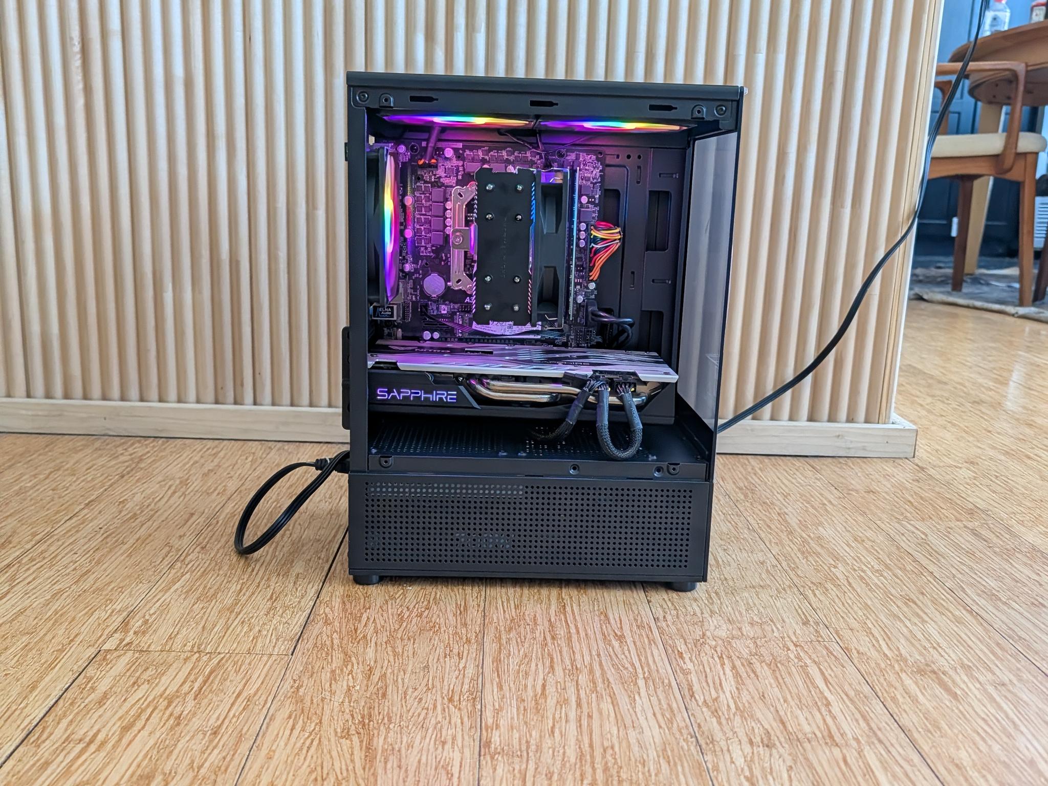 Custom Gaming PC | R7 1800X | RX 580 | 16GB | 512GB NVME |