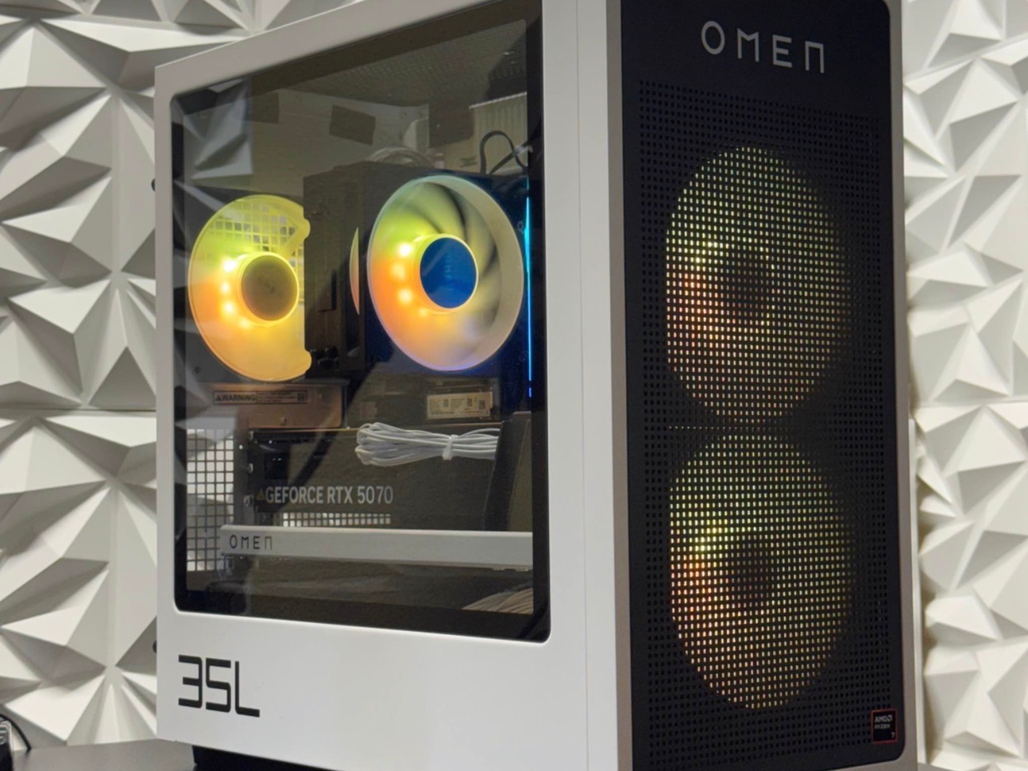 Rtx 5070 / Ryzen 7 8700F / 16GB DDR5 / 1TB SSD / Gaming pc / Streaming pc / Fortnite / Warzone
