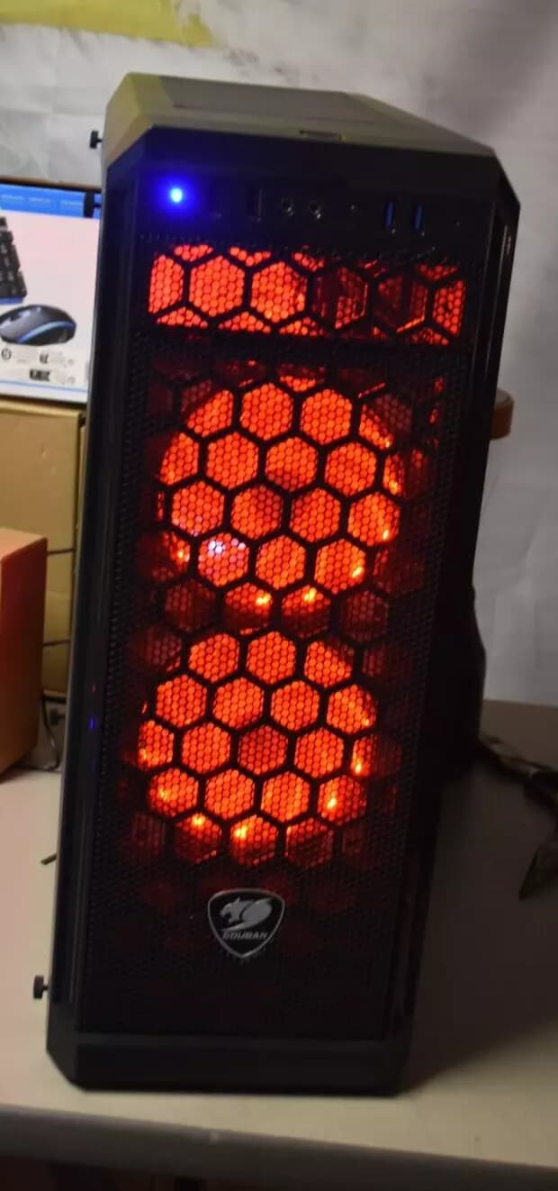 GAMING PC INTEL XEON 2690 16GR RAM GPU 1080TI 11GB 1TBNVME &500GB HHD WIFI 600 W 12 CORES &24THERADS