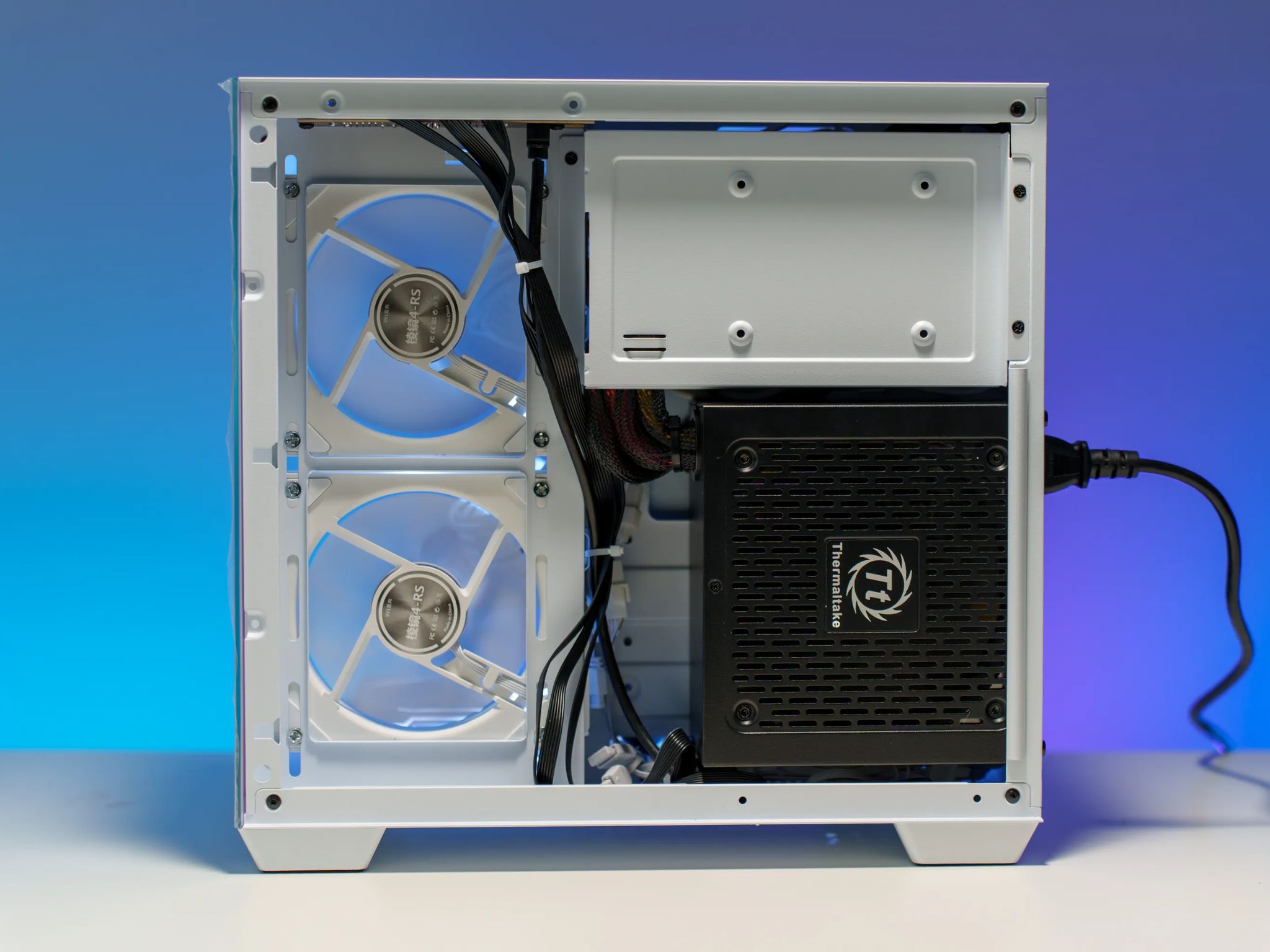 All White Gaming Computer | AMD Ryzen 5 | AMD RX 6600 | 16GB DDR4 | 1TB M.2