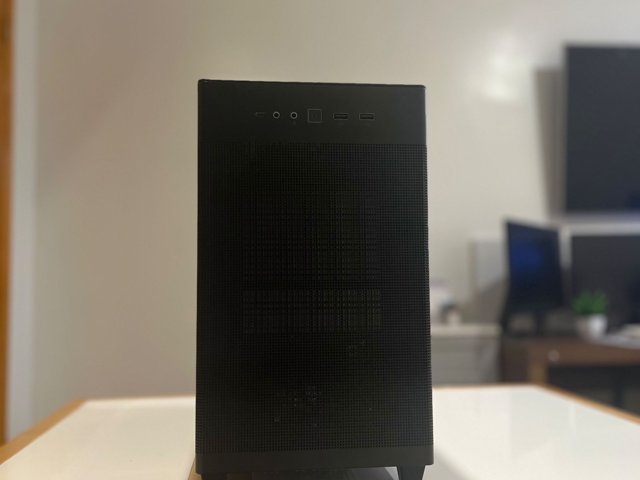 RTX 2060 | Intel i7 8700 | 24 GB RAM | Shadow Lurker ⚫️👀 Gaming PC