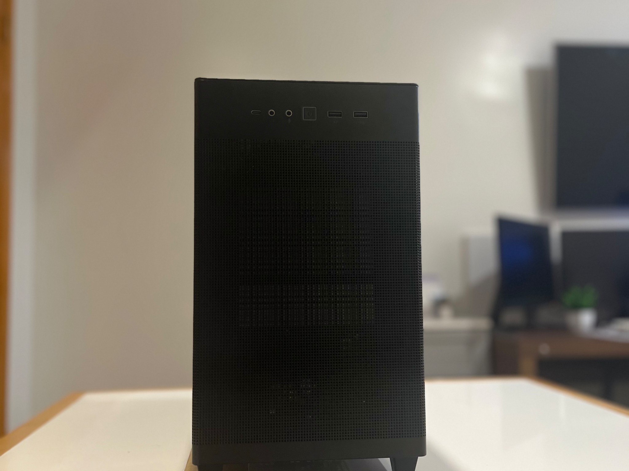 RTX 2060 | Intel i7 8700 | 24 GB RAM | Shadow Lurker ⚫️👀 Gaming PC
